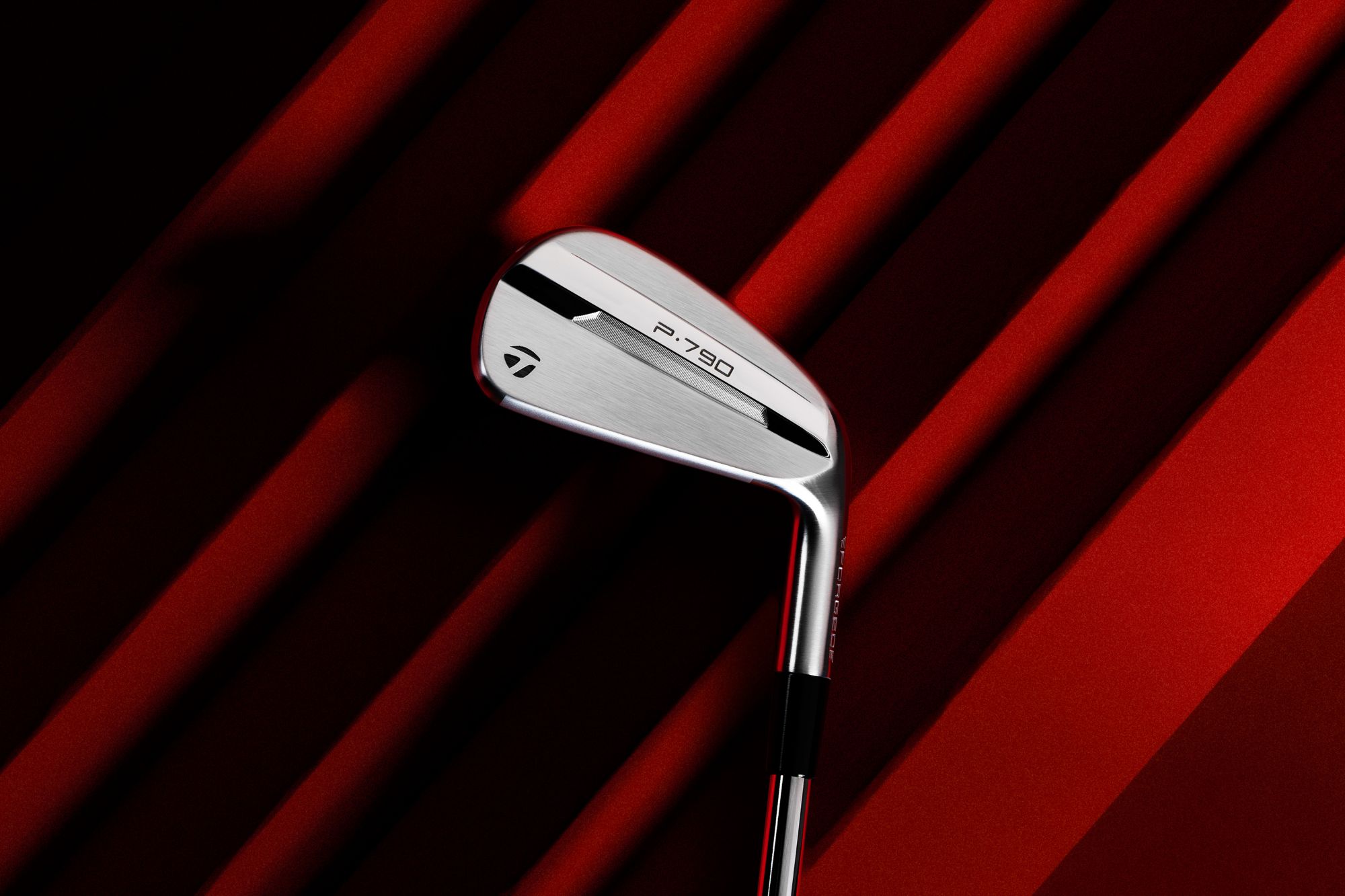 Used TaylorMade P790 Irons product image