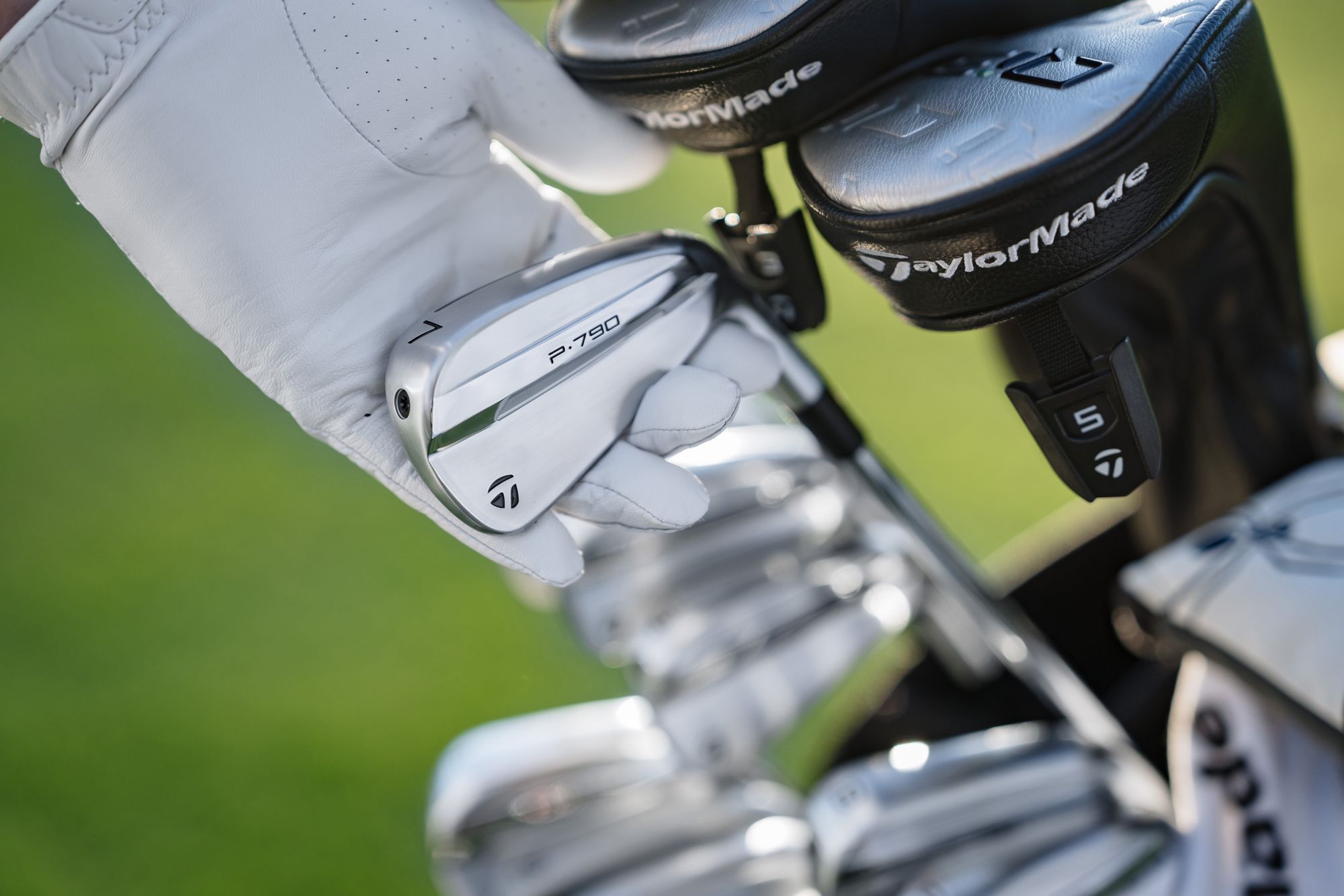 Used TaylorMade P790 Irons product image
