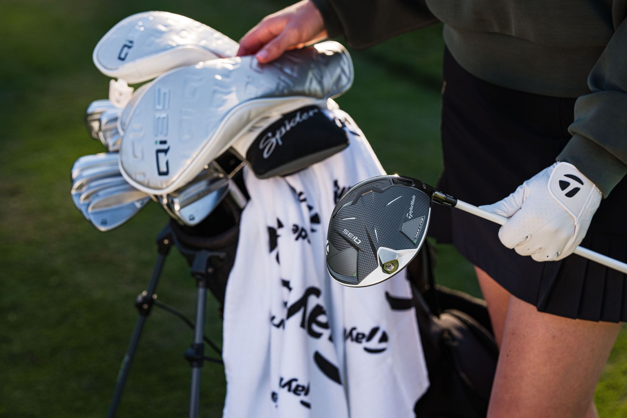 TaylorMade Women's Qi35 Max Lite Driver - Used Demo product image