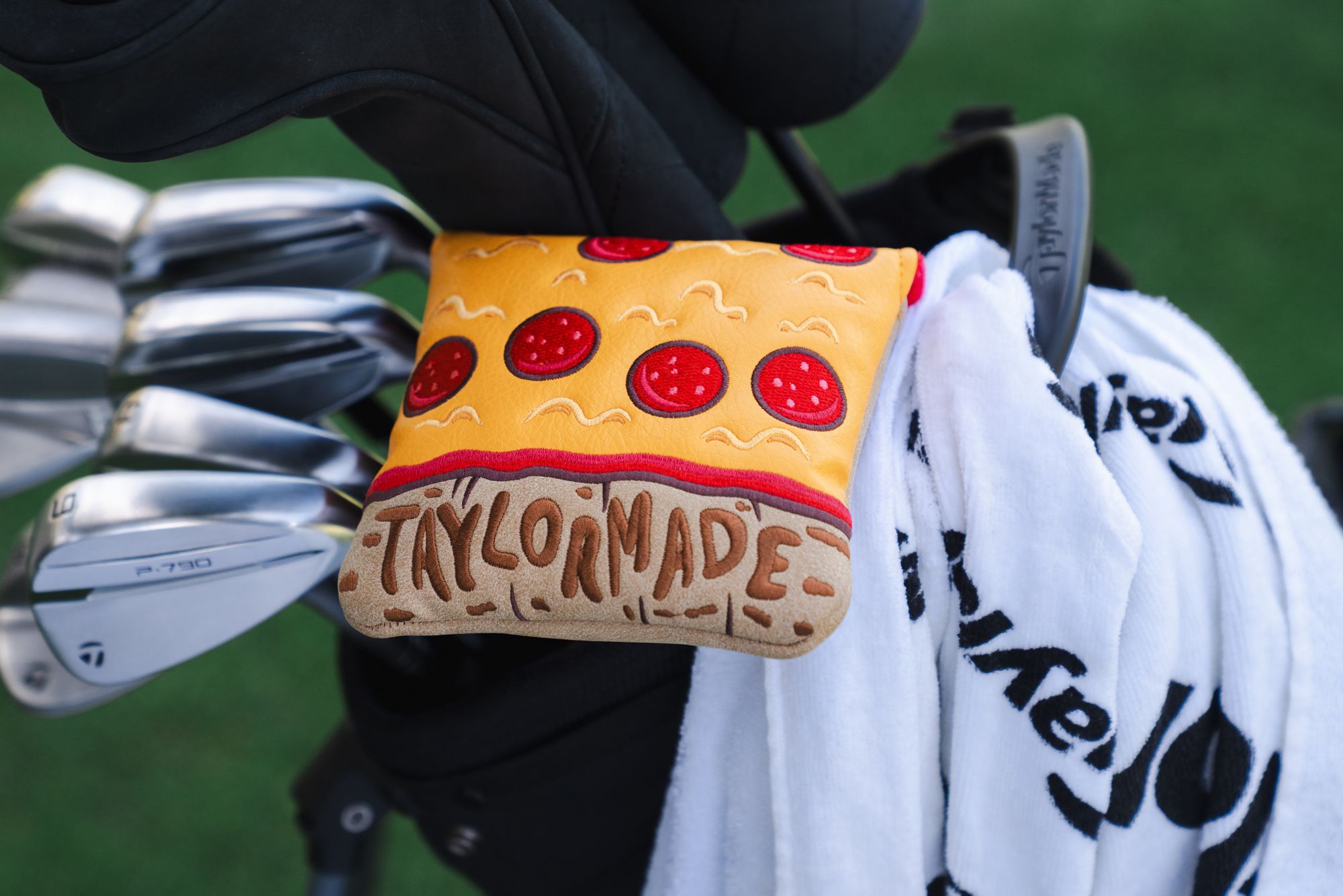 TaylorMade Slice of Heaven Mallet Putter Headcover product image