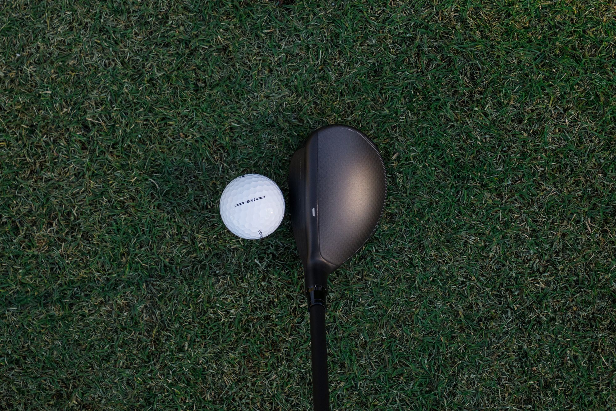 Used TaylorMade Qi4D Rescue product image
