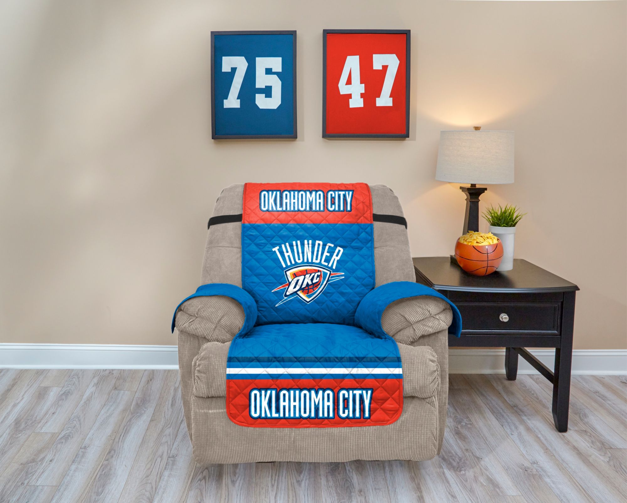 Pegasus NBA Oklahoma City Thunder Recliner Protector product image