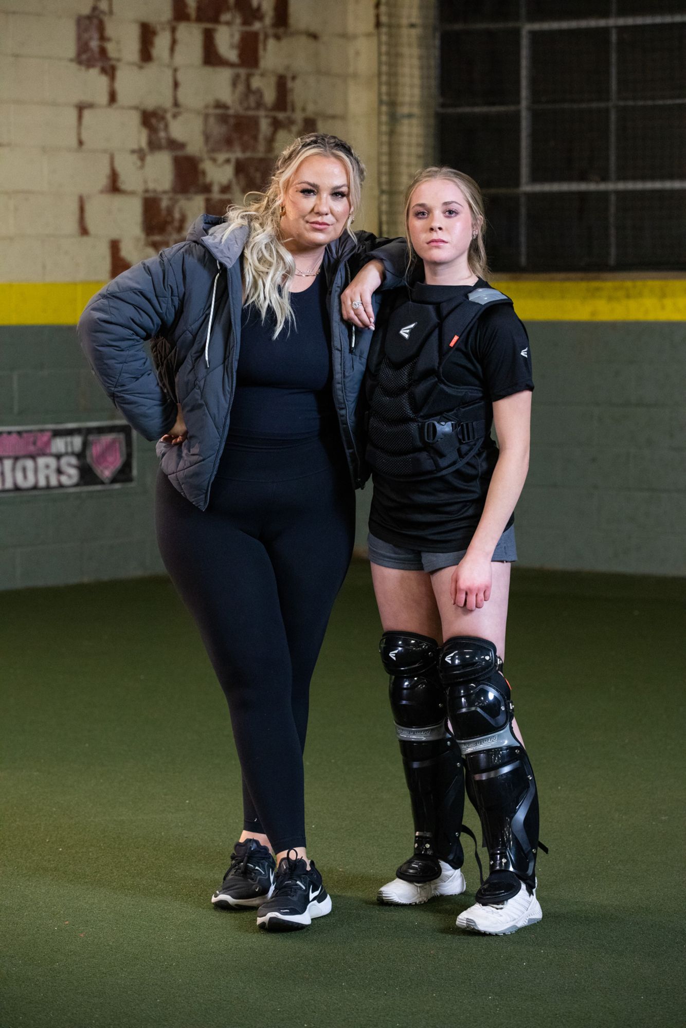 Easton x Jen Schro Girls' “The Next Big Thing” Fastpitch Catcher's Set product image