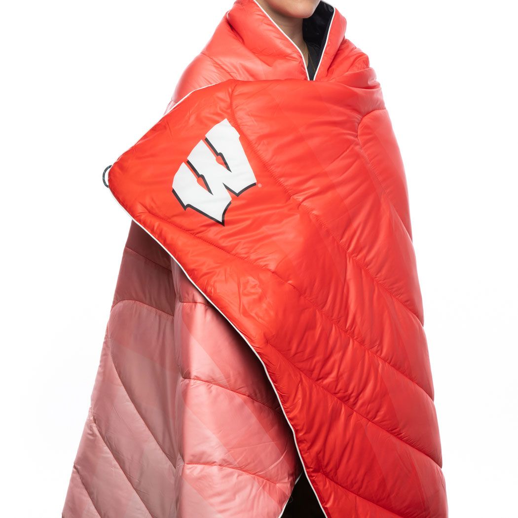 Rumpl Wisconsin Badgers Original Puffy Blanket