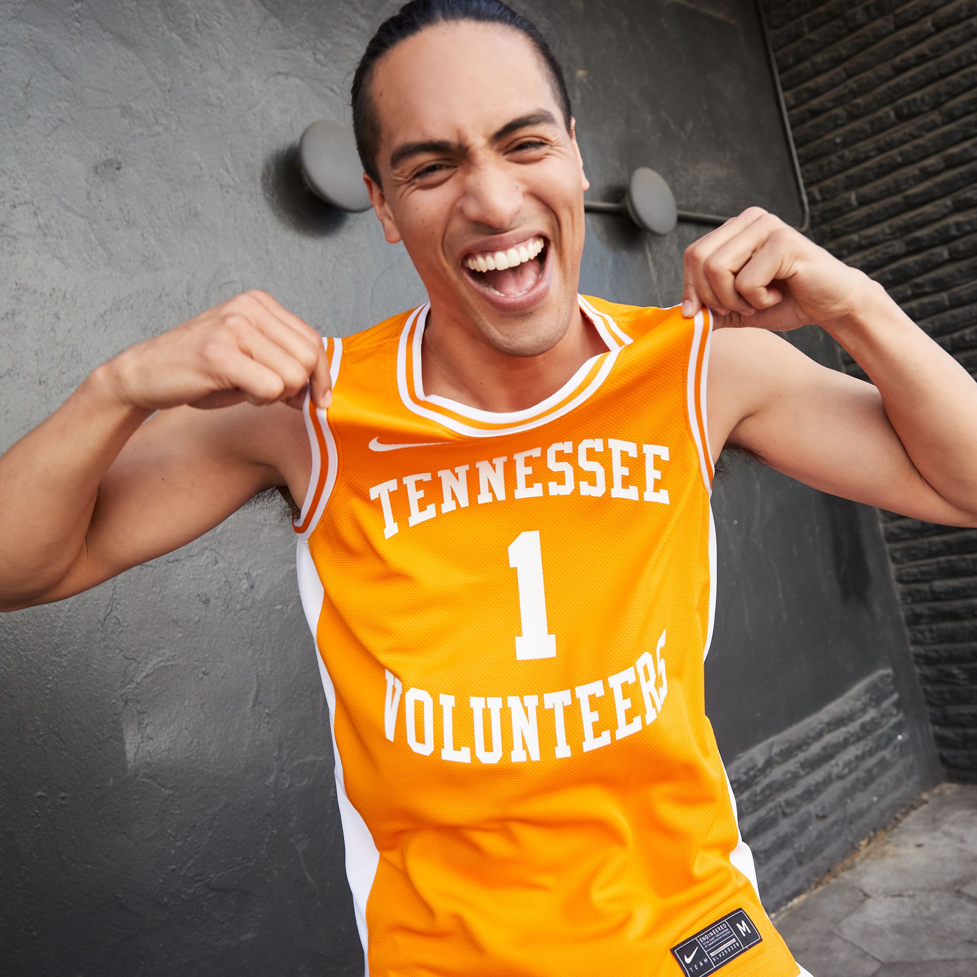 Nike Men's Tennessee Volunteers Tennessee Orange Replica Basketball Jersey product image