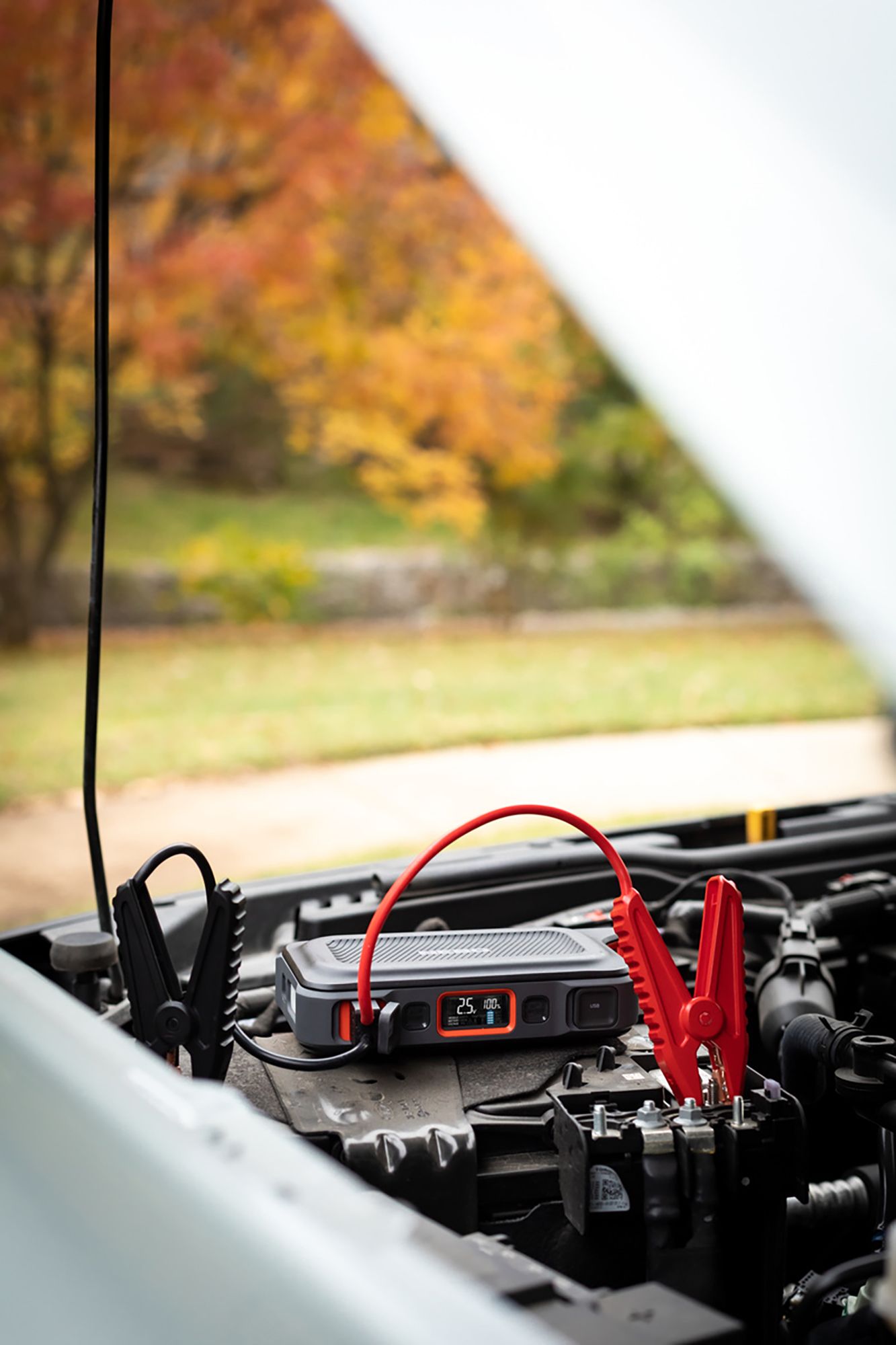 NEBO 1000 Amp Assist Jump Starter product image