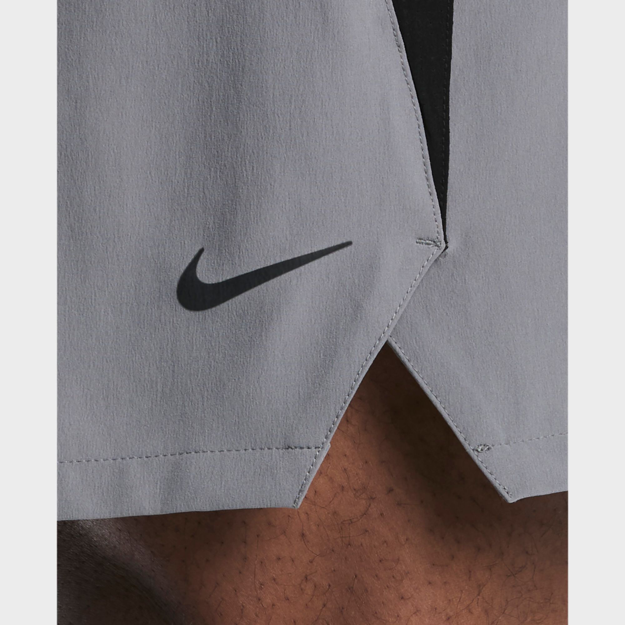 Nike Men's Contend 9" Brief Lined Volley Swim Trunks product image