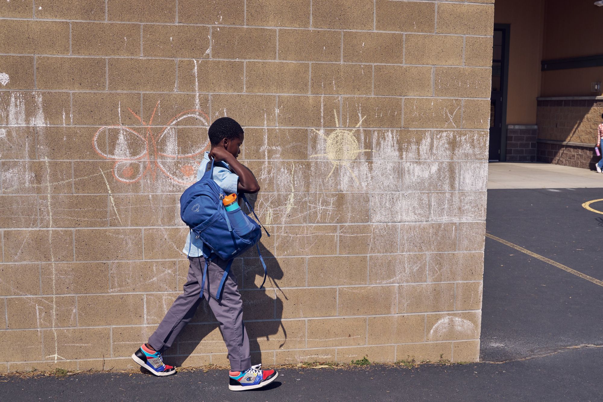 Hydro Flask 18 oz. Kids' Wide Mouth Bottle with Straw Cap and Boot product image