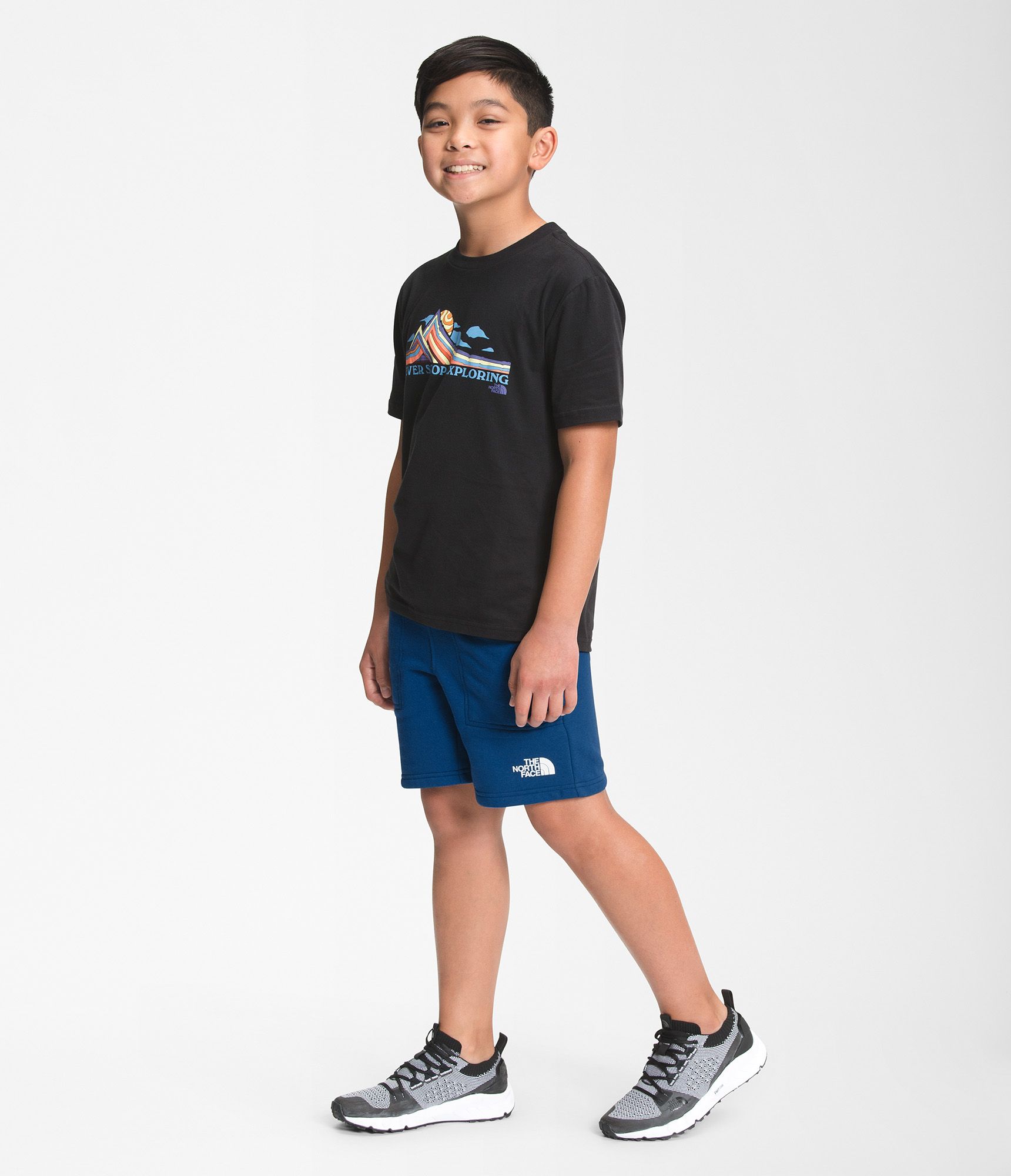 The North Face Boys' Camp Fleece Shorts product image
