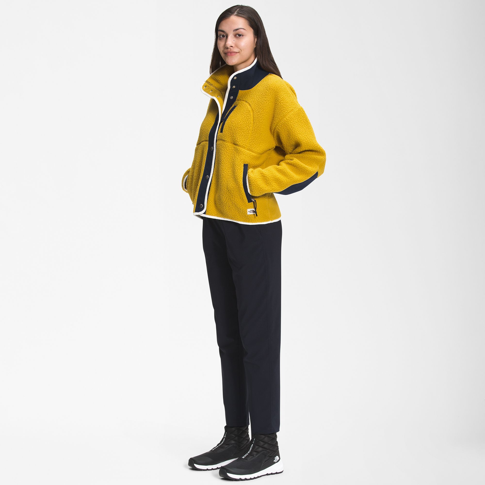 The North Face Women's Cragmont Fleece Jacket product image