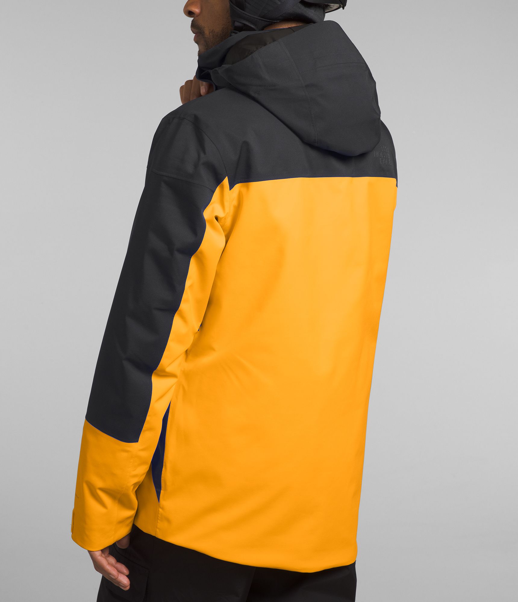The North Face Men's Chakal Jacket product image