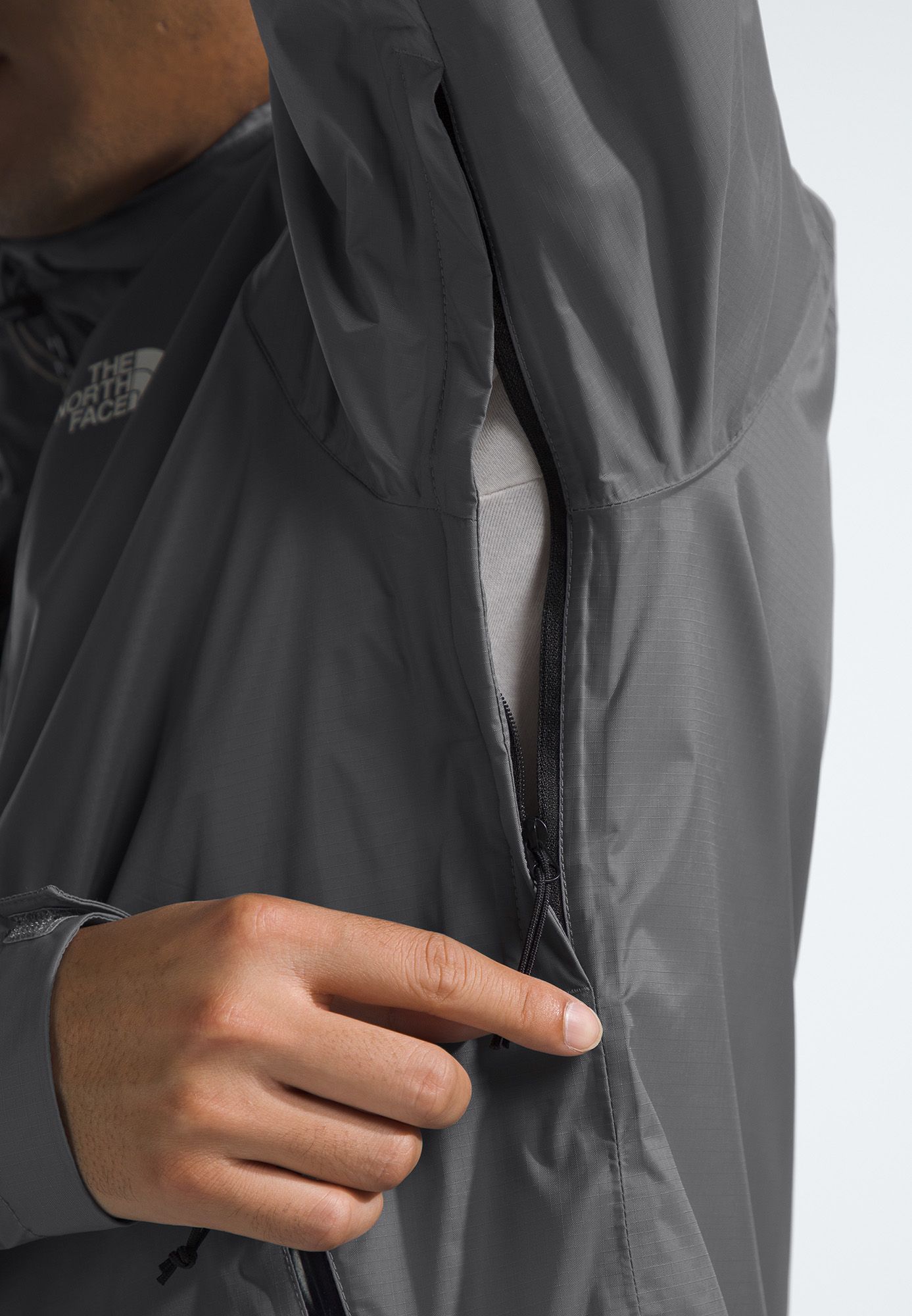 The North Face Men's Alta Vista Rain Jacket product image