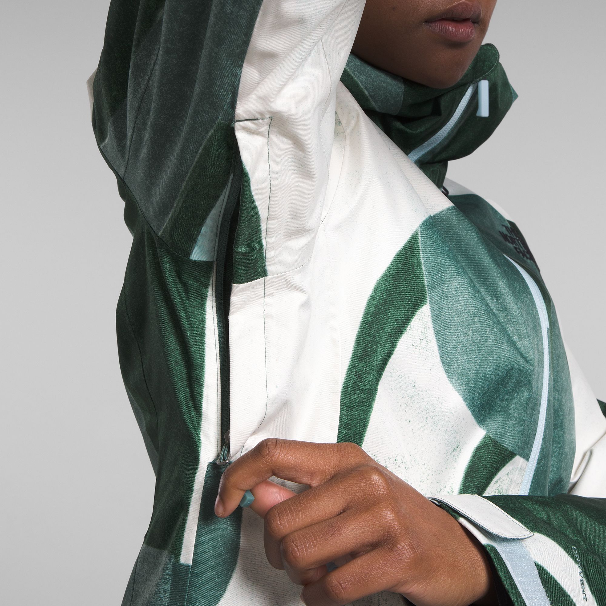 The North Face Women's Clementine Triclimate 2-in-1 Jacket product image