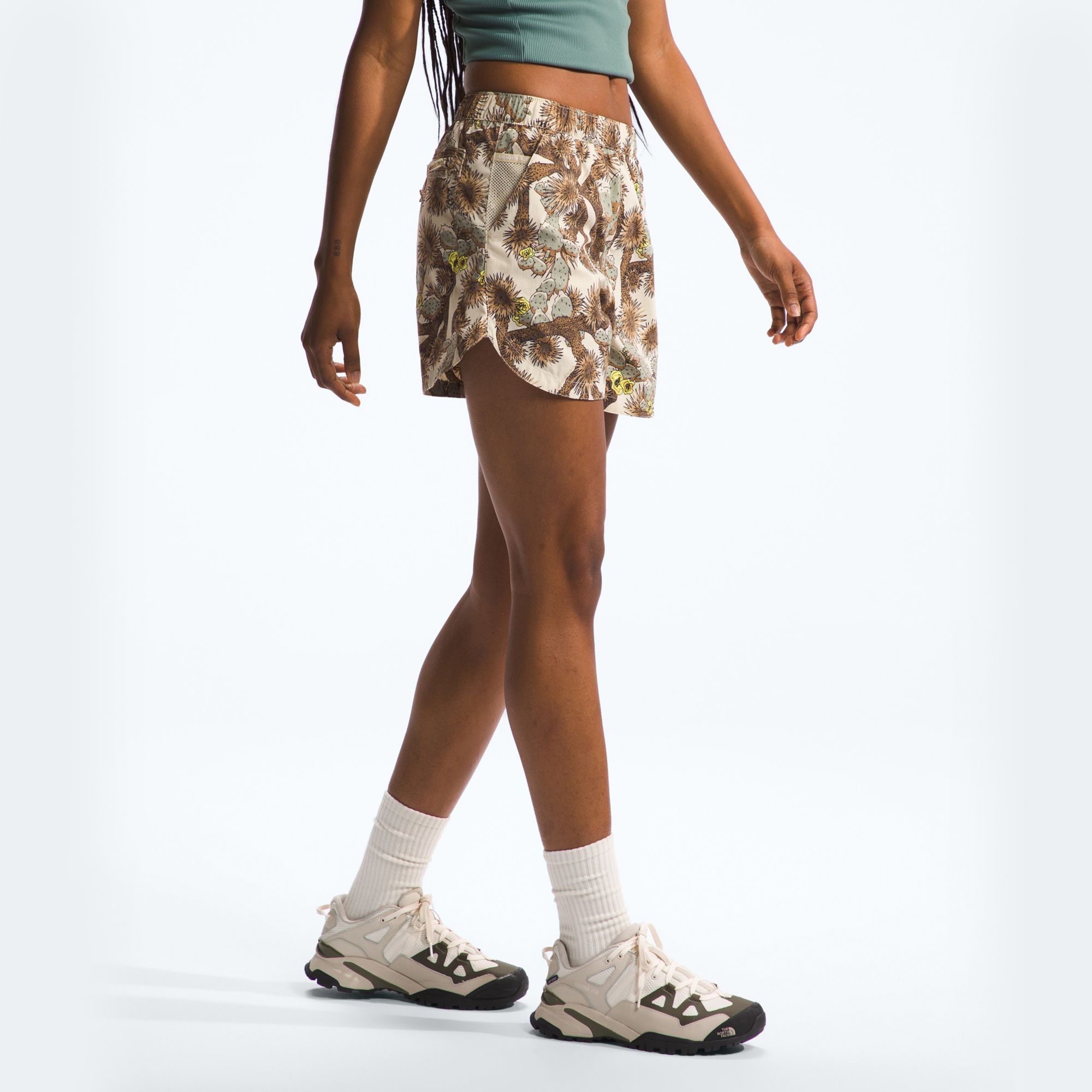 The North Face Women's Class V Pathfinder Shorts product image