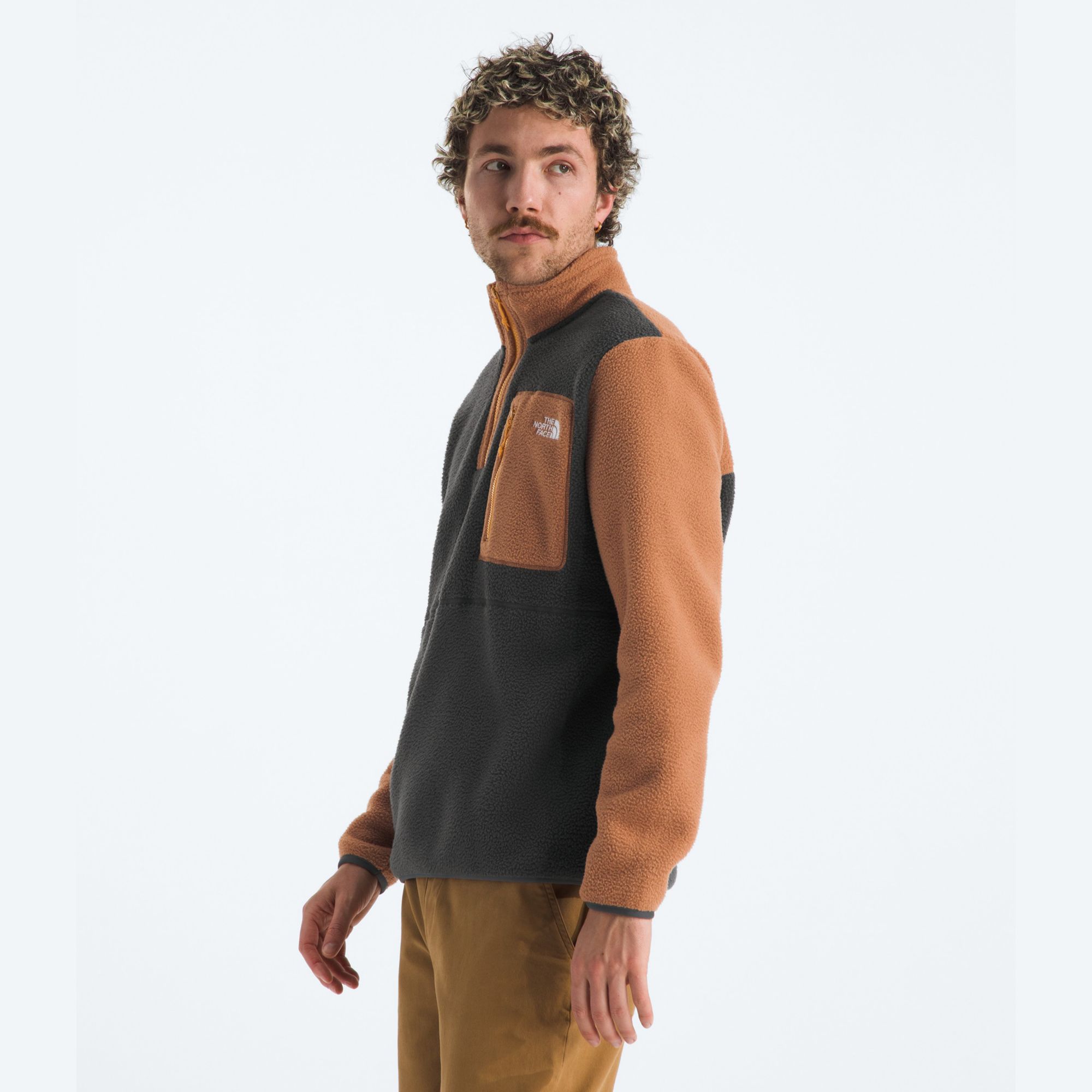 The North Face Men's Yumiori 1/4 Zip Jacket product image