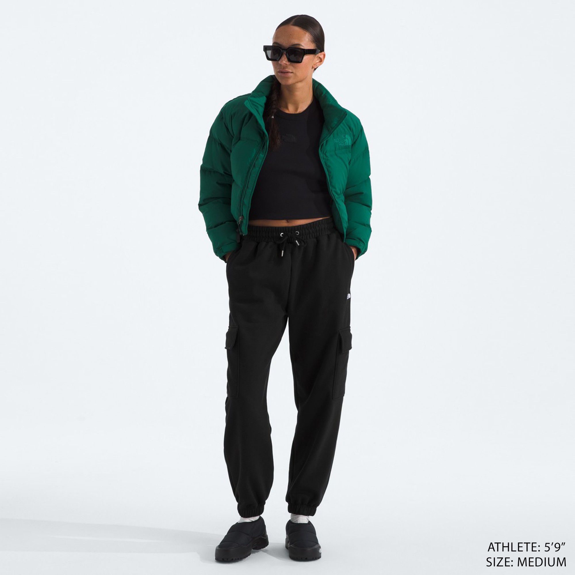 The North Face Women's Essential Cargo Joggers product image