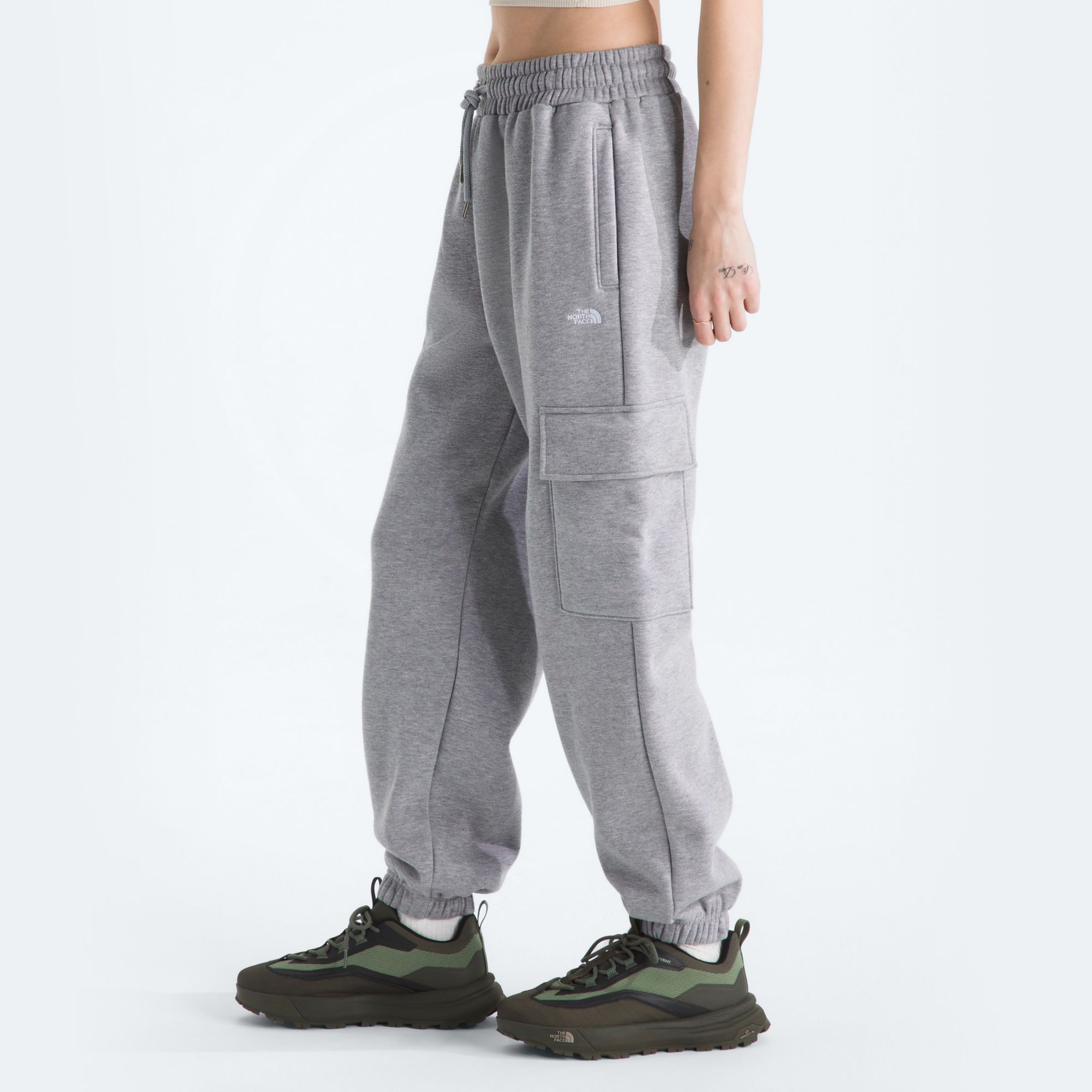 The North Face Women's Essential Cargo Joggers product image