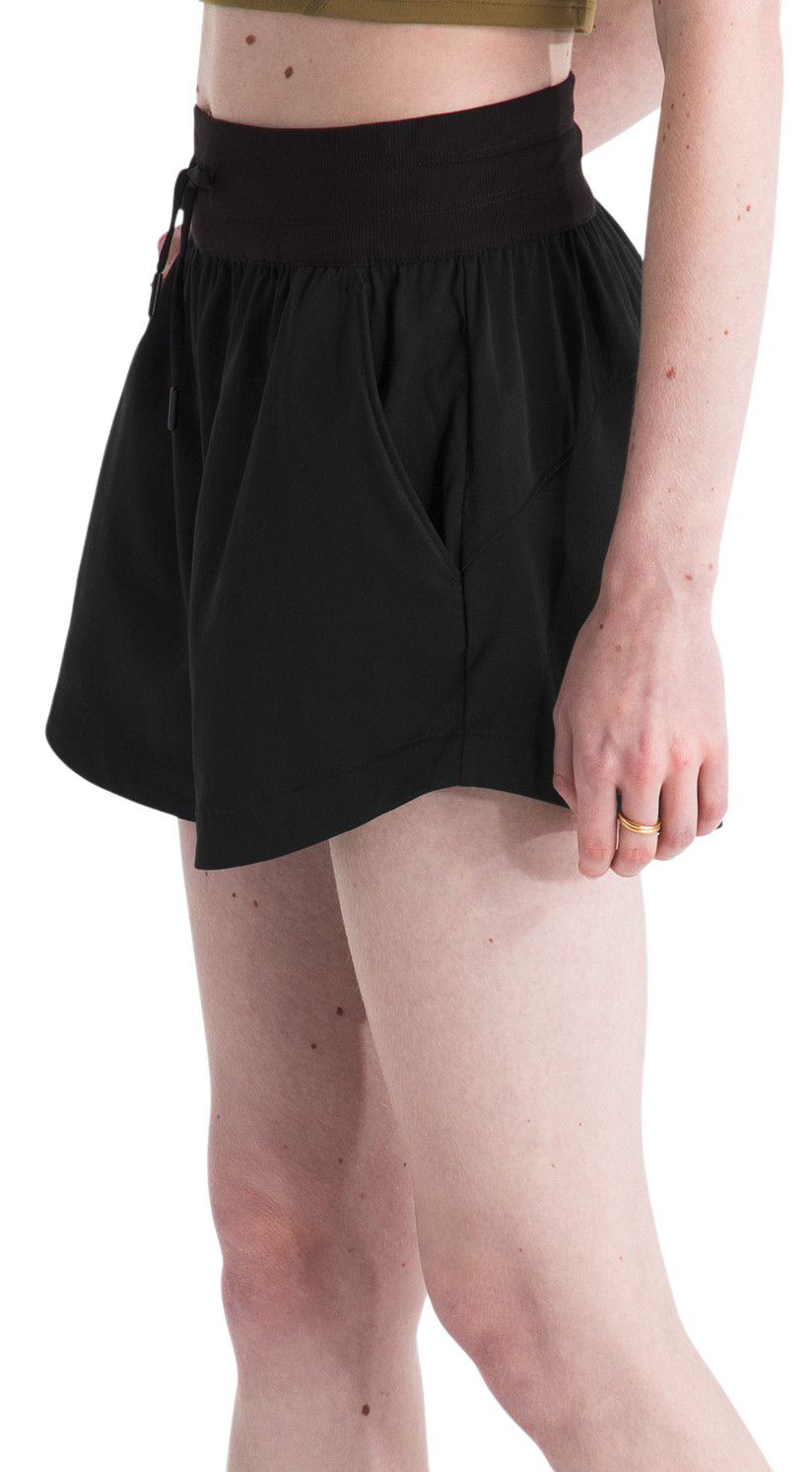 The North Face Women's Aphrodite Arise 3" Shorts product image