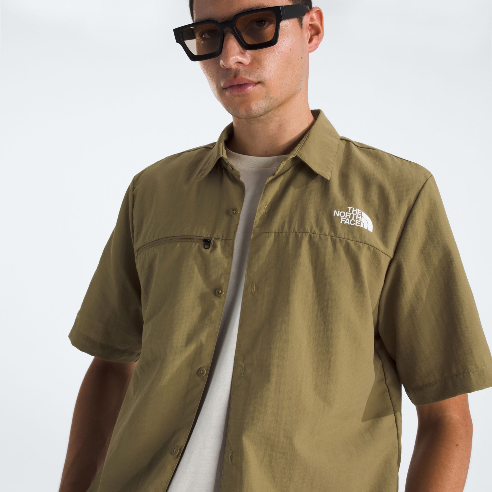 The North Face Men's Packable Short Sleeve Shirt product image