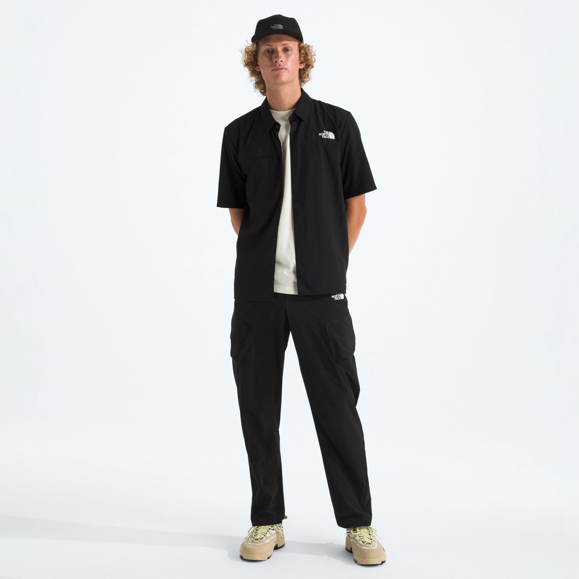 The North Face Men's Packable Short Sleeve Shirt product image