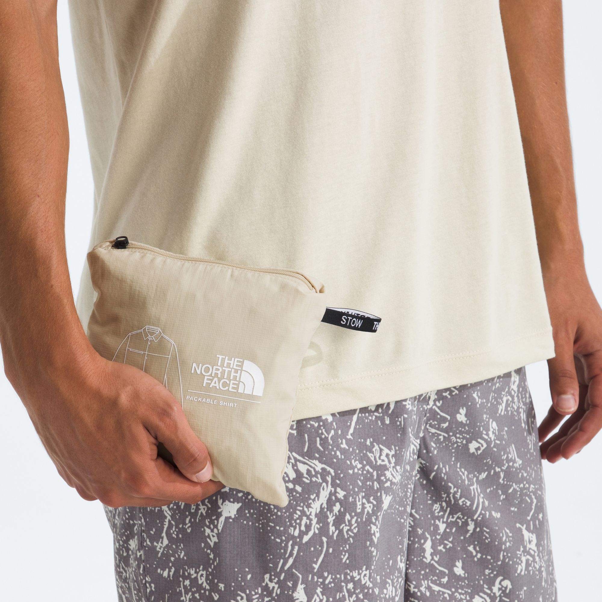 The North Face Men's Packable Long Sleeve Shirt product image