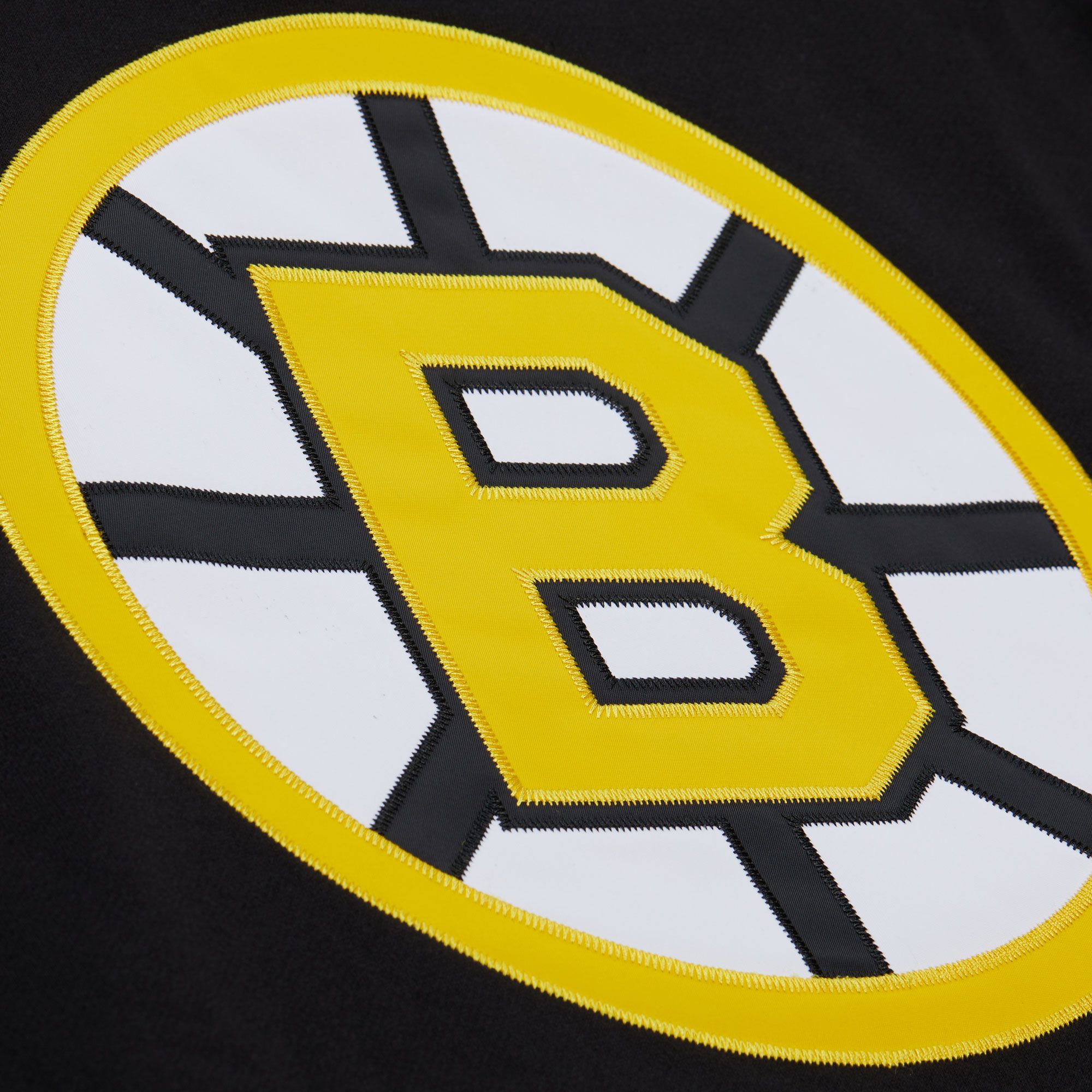 Mitchell & Ness Men's Boston Bruins Bobby Orr #4 Pullover Hoodie product image