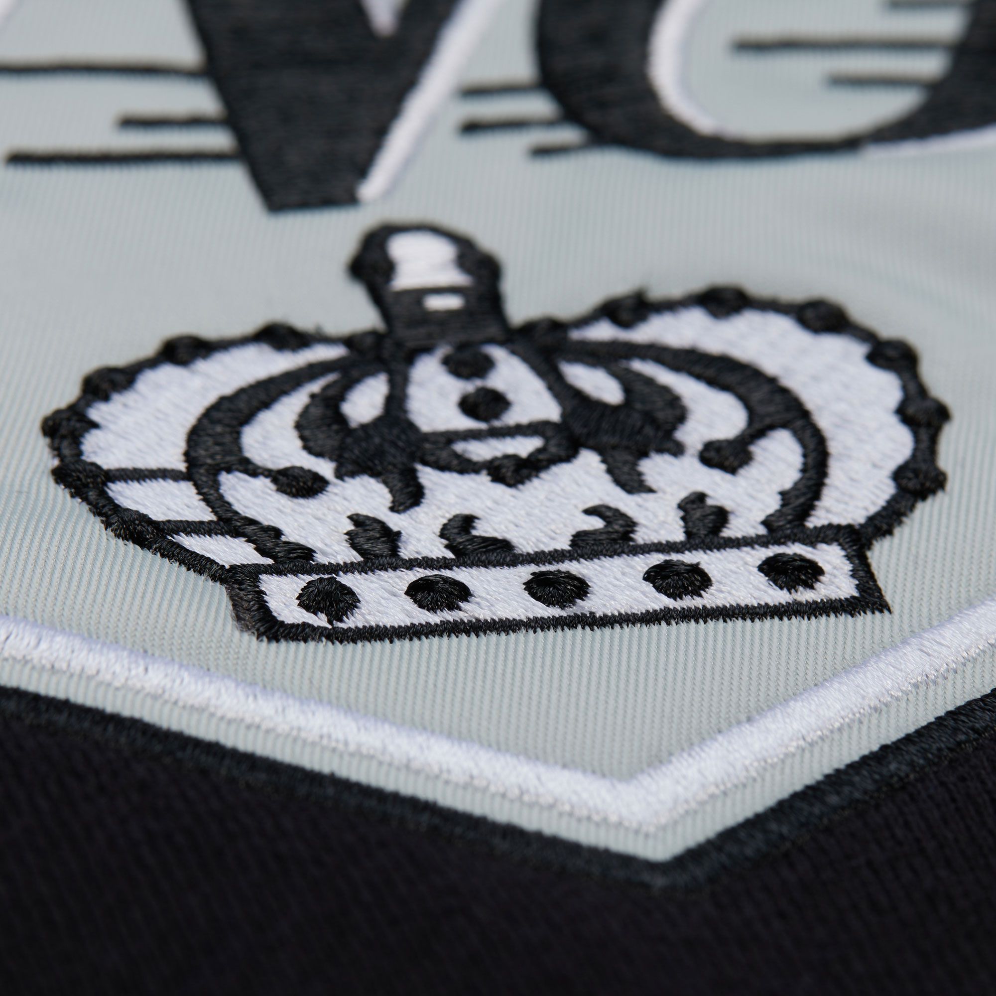 Mitchell & Ness Men's Los Angeles Kings Wayne Gretzky #99 Pullover Hoodie product image