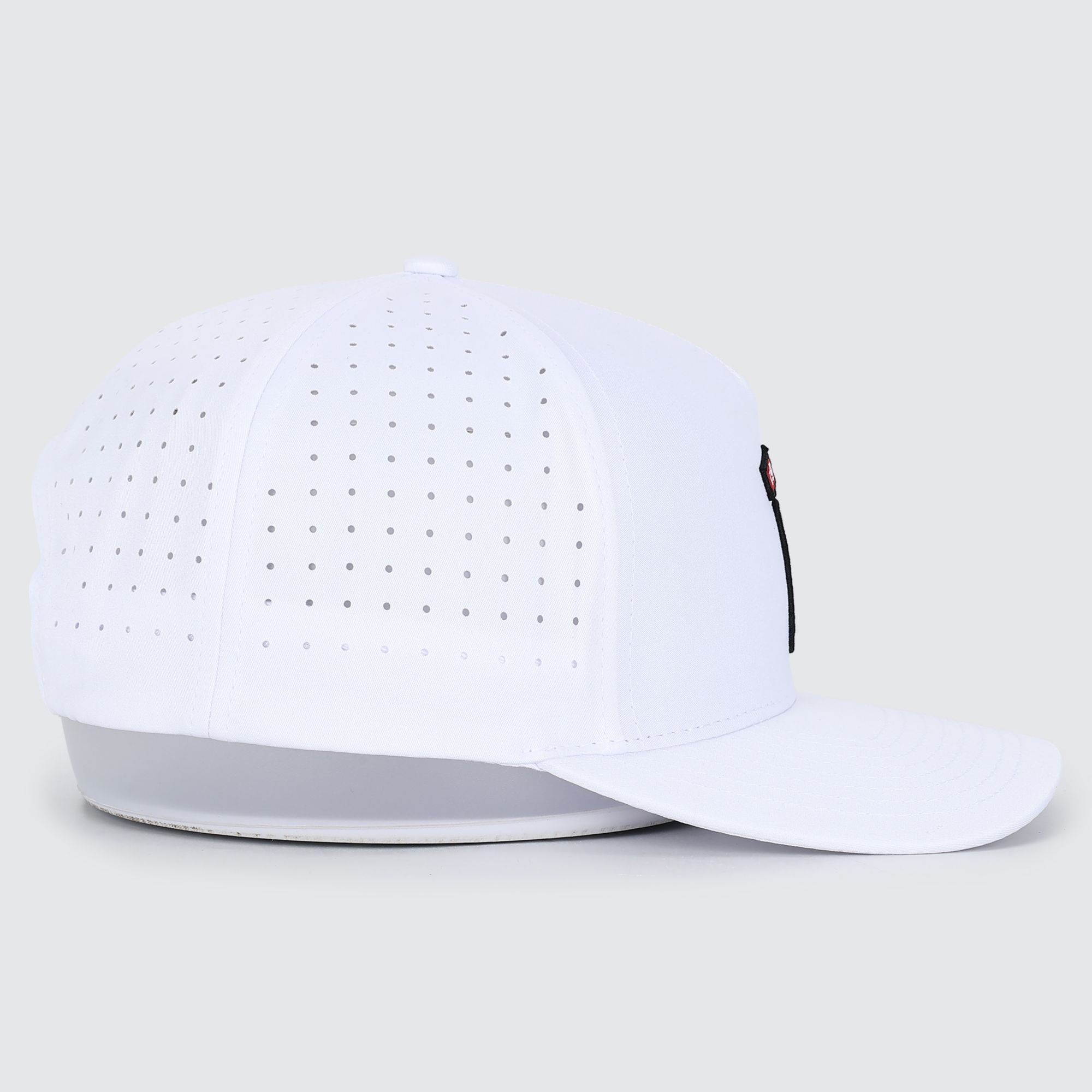 Waggle Men's 19th Hole Golf Hat product image