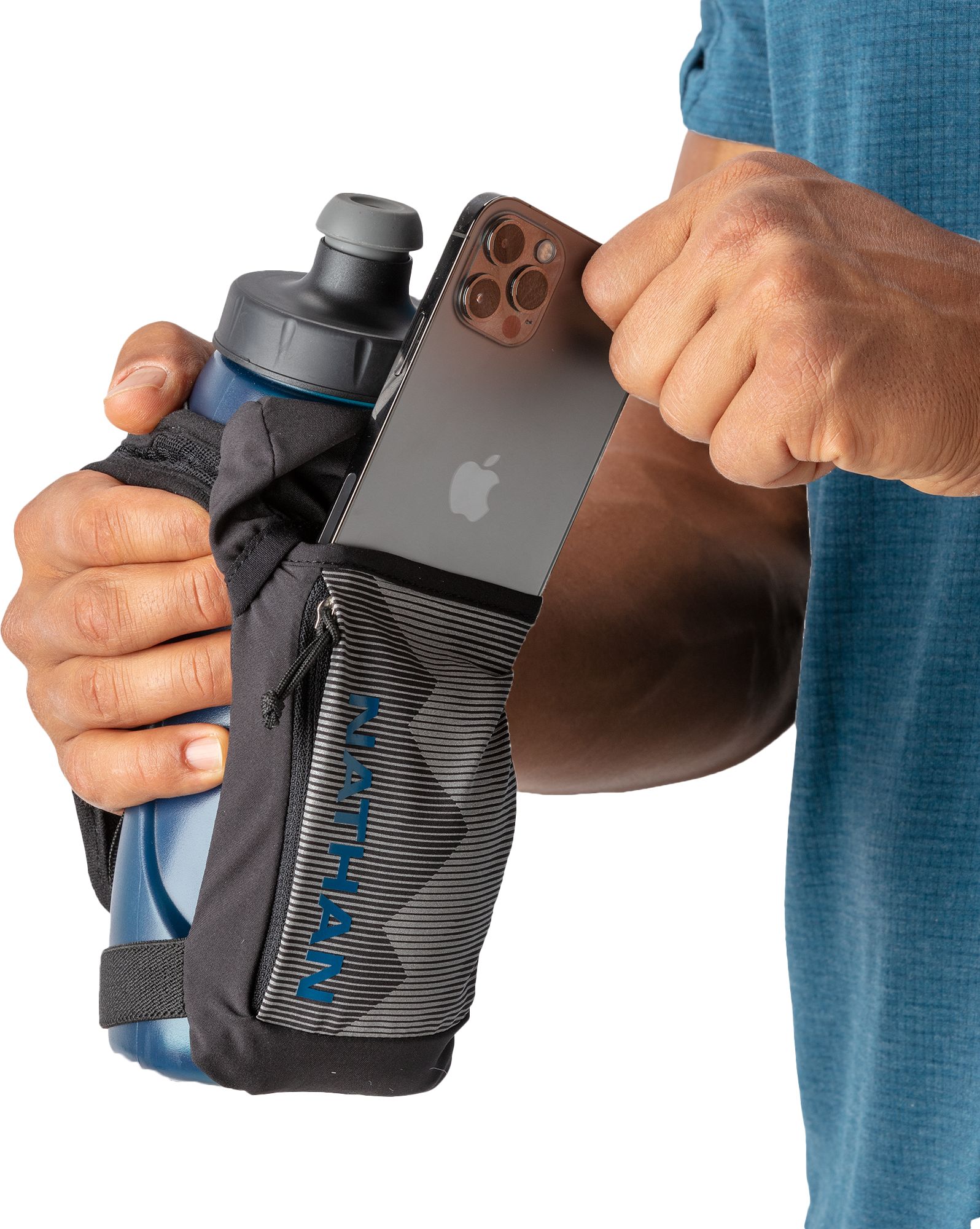 Nathan QuickSqueeze 22oz Insulated Handheld Bottle product image