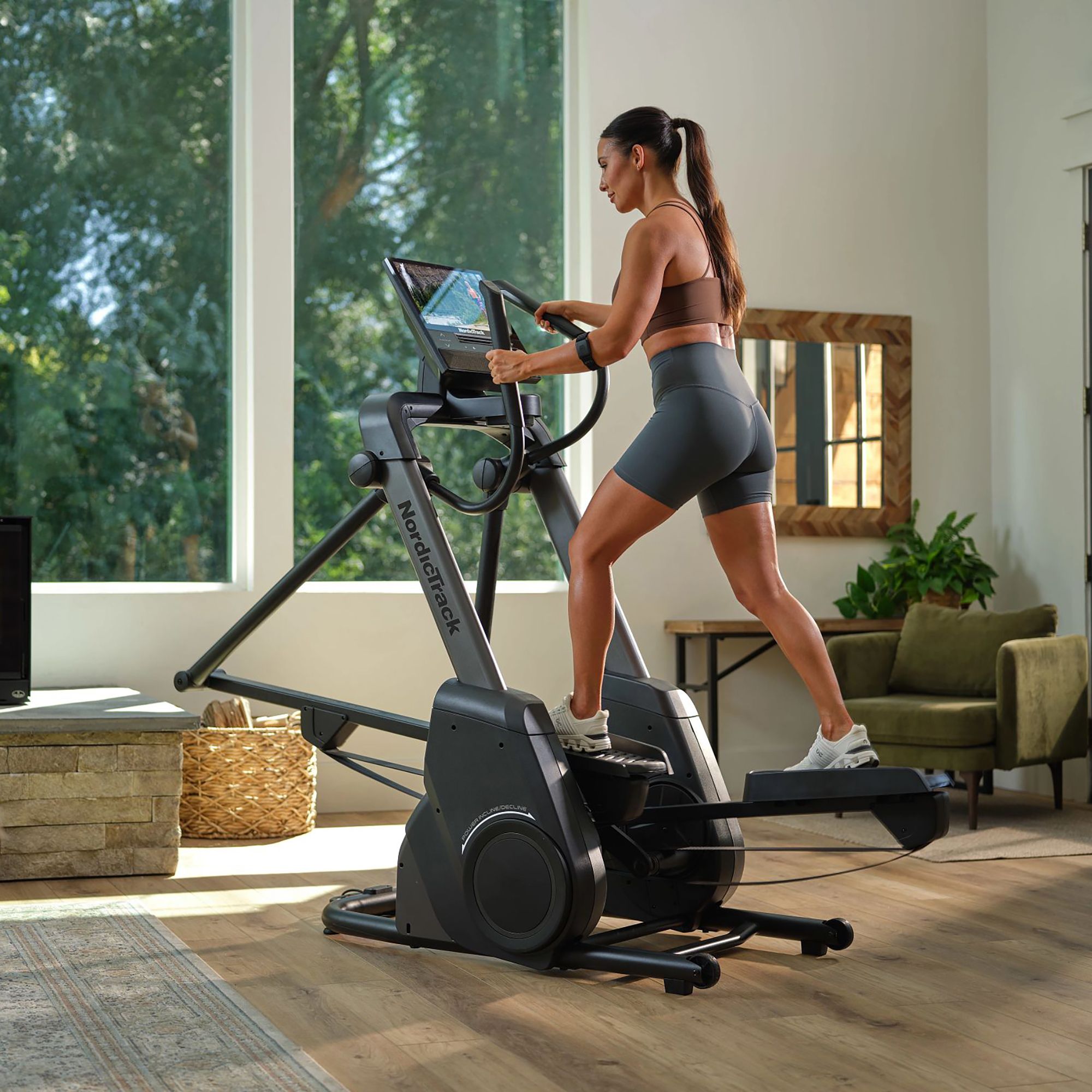 NordicTrack Elite FS16i Elliptical product image