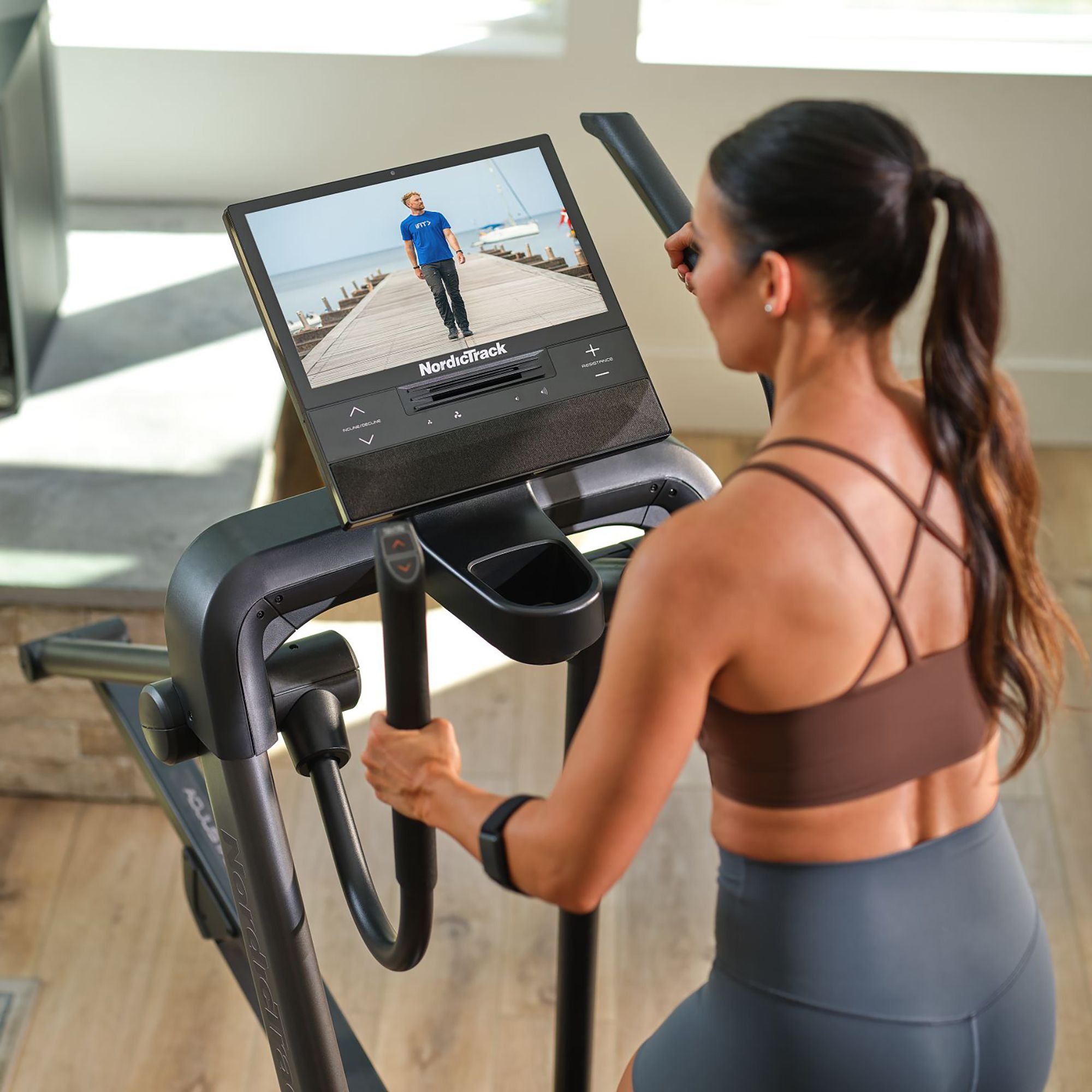 NordicTrack Elite FS16i Elliptical product image