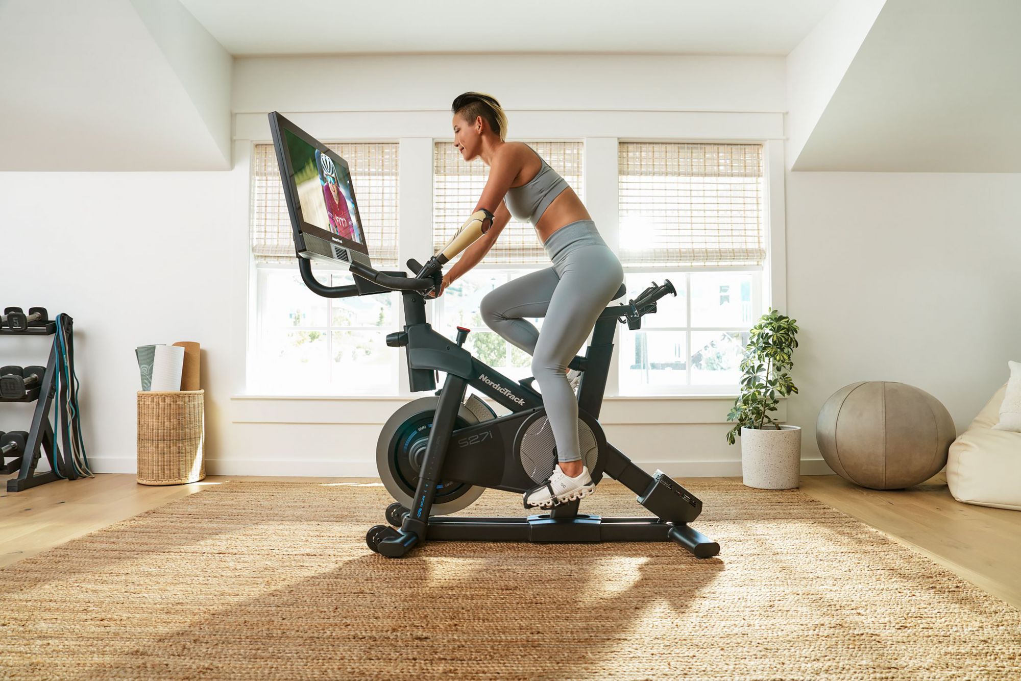 NordicTrack Commercial S27i Studio Cycle product image