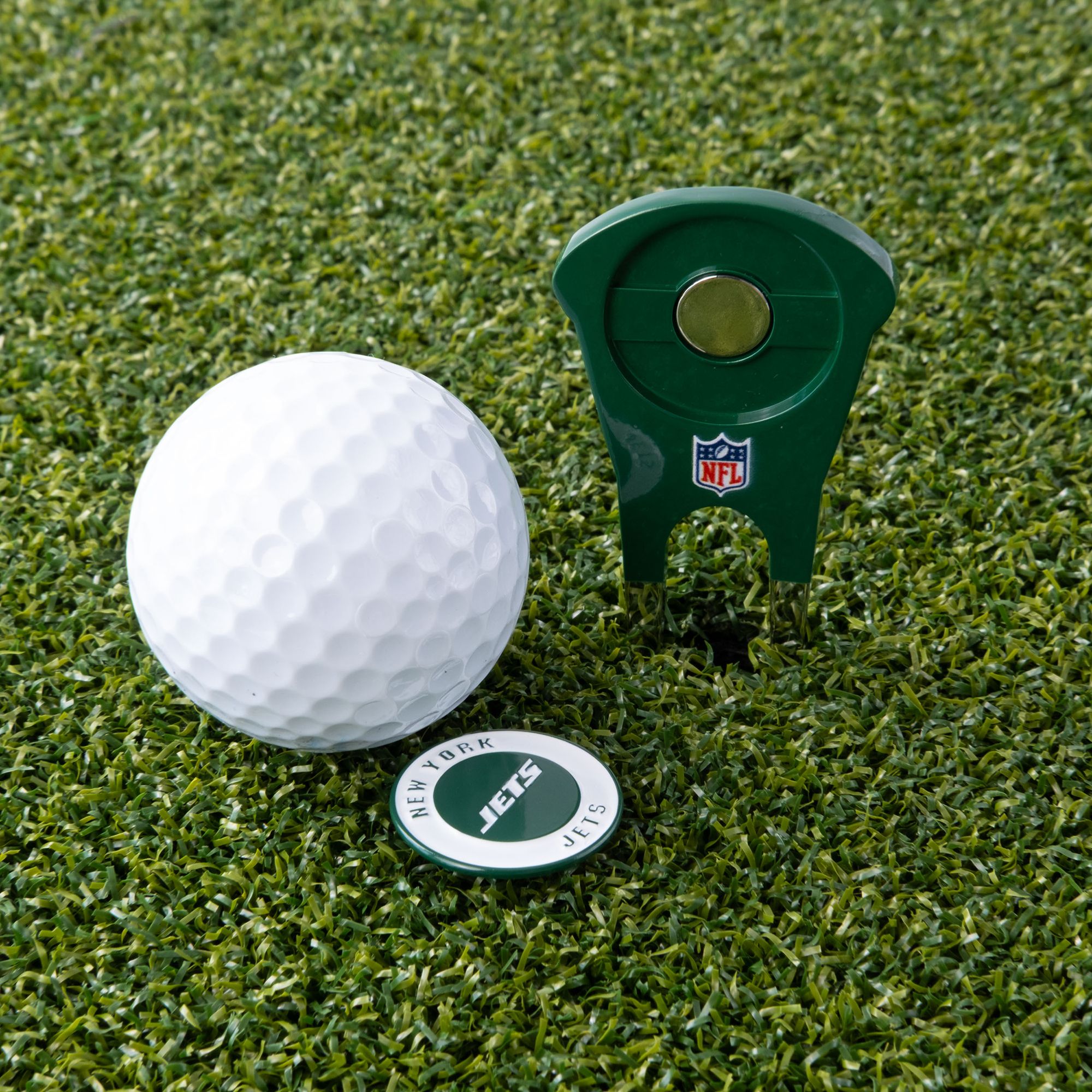 CMC Design New York Jets Divot Tool with Custom Shaped Removable Marker product image