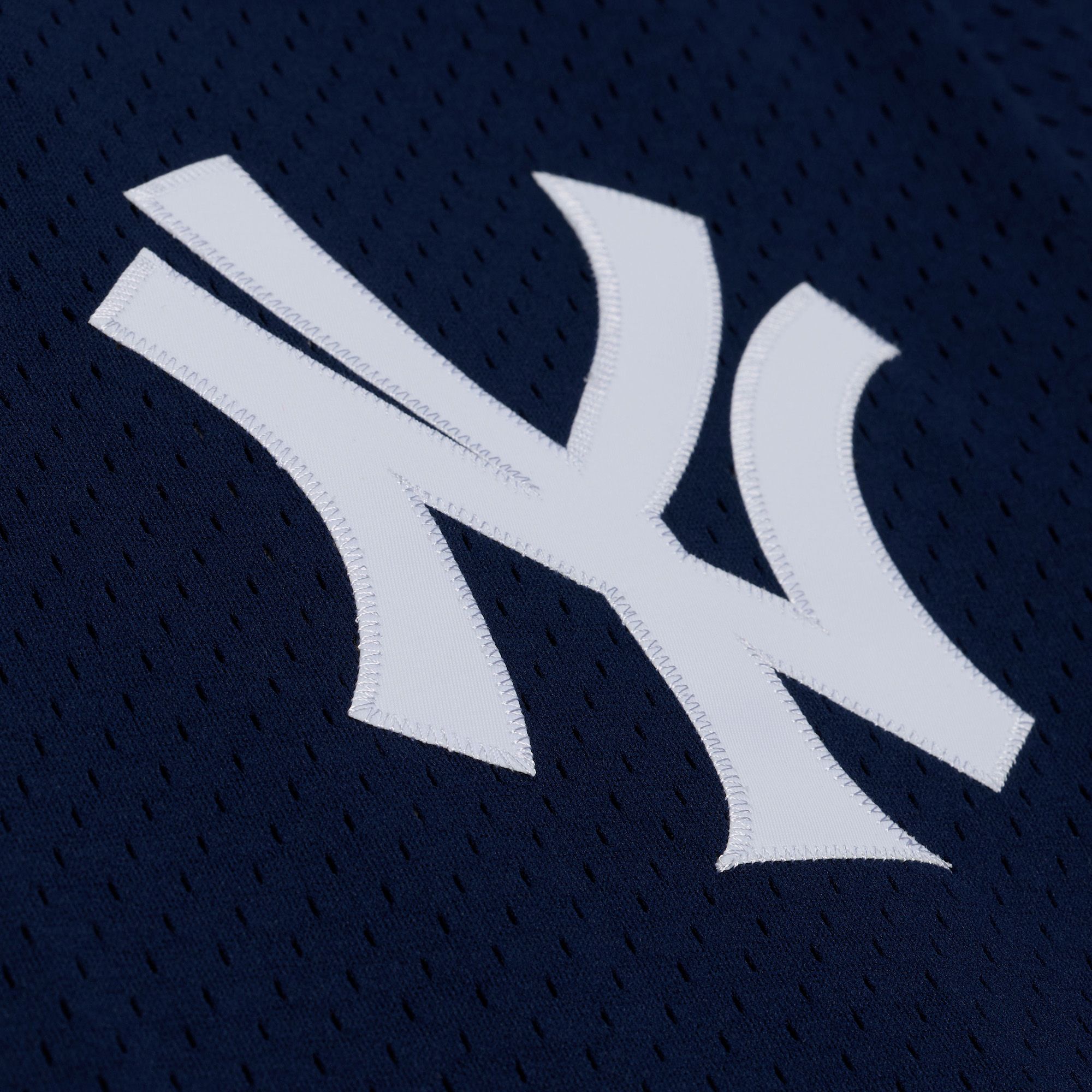 Mitchell & Ness Men's Derek Jeter #2 Navy Cooperstown Alternate Mesh Batting Practice Jersey product image