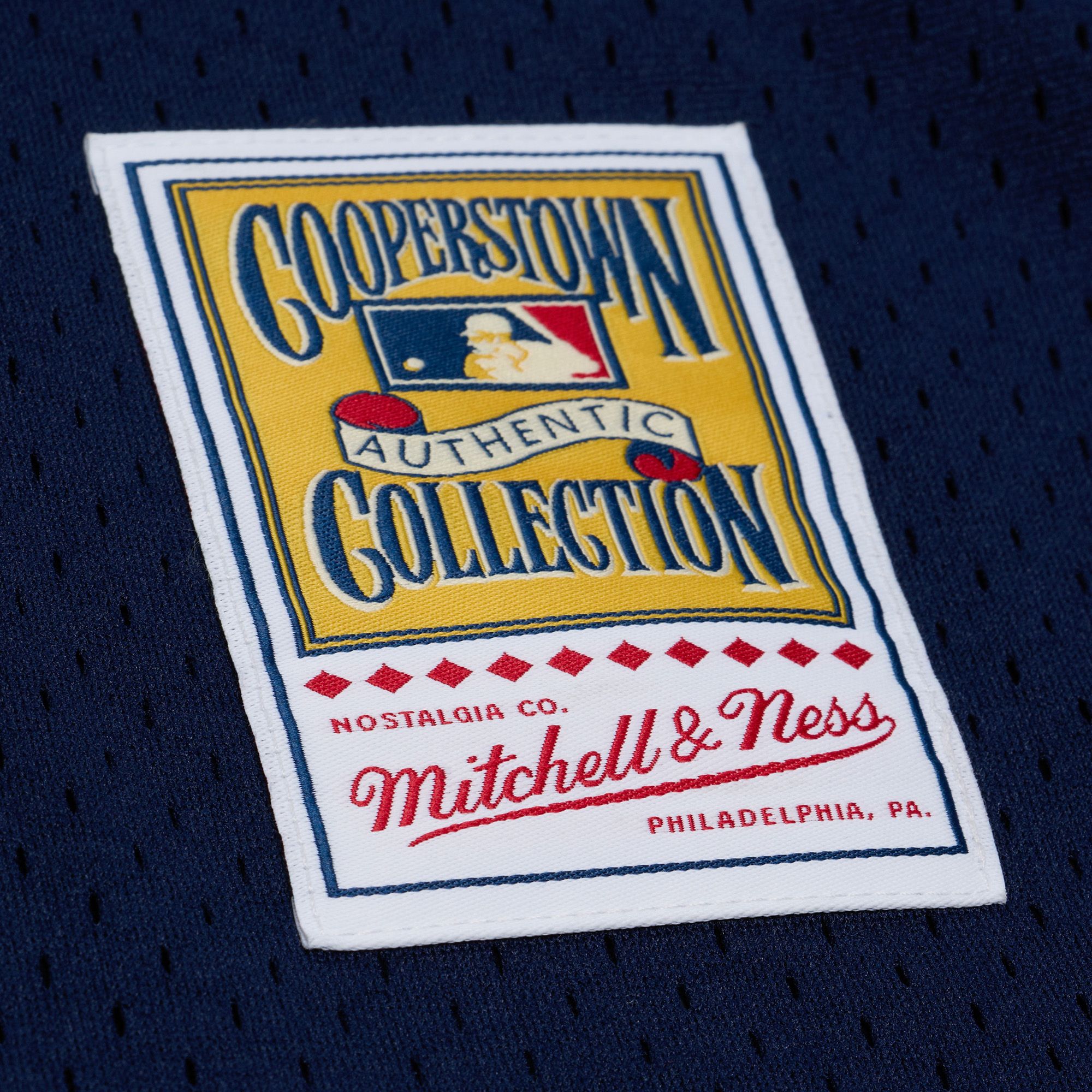 Mitchell & Ness Men's Derek Jeter #2 Navy Cooperstown Alternate Mesh Batting Practice Jersey product image