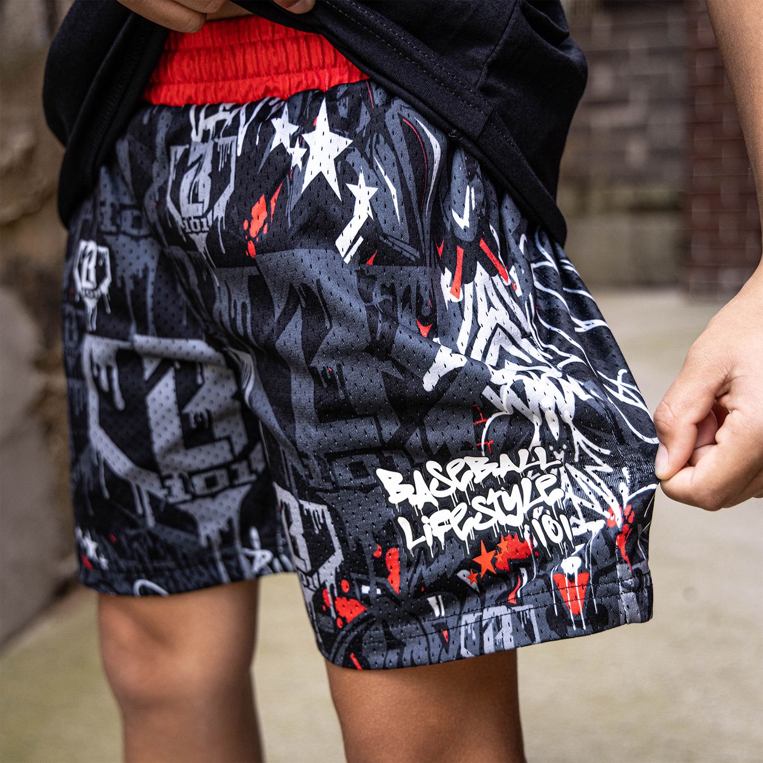Baseball Lifestyle 101 Boys' 5” Graffiti Crown Shorts product image