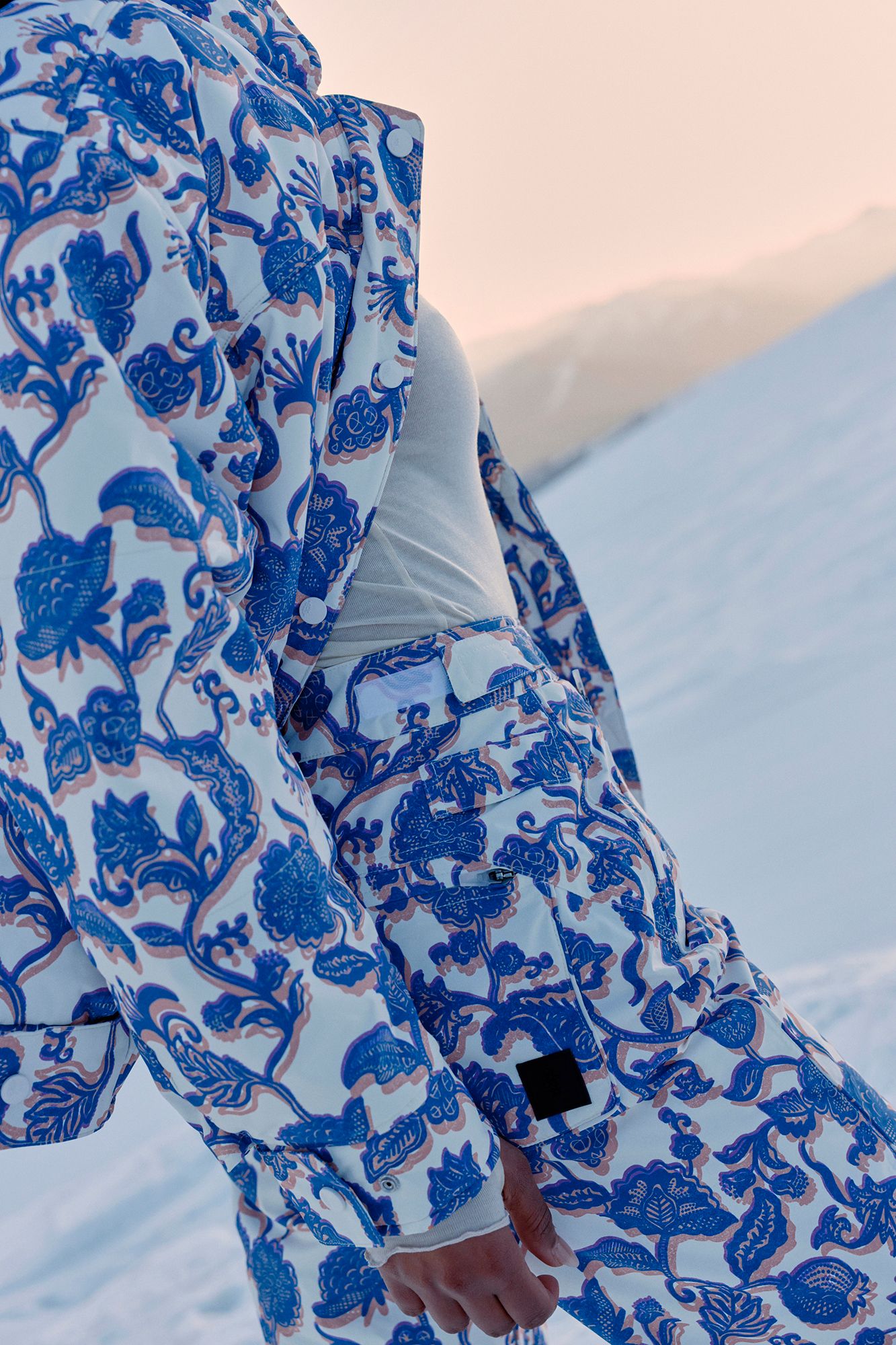 FP Movement Women's Bunny Slope Printed Ski Pants product image