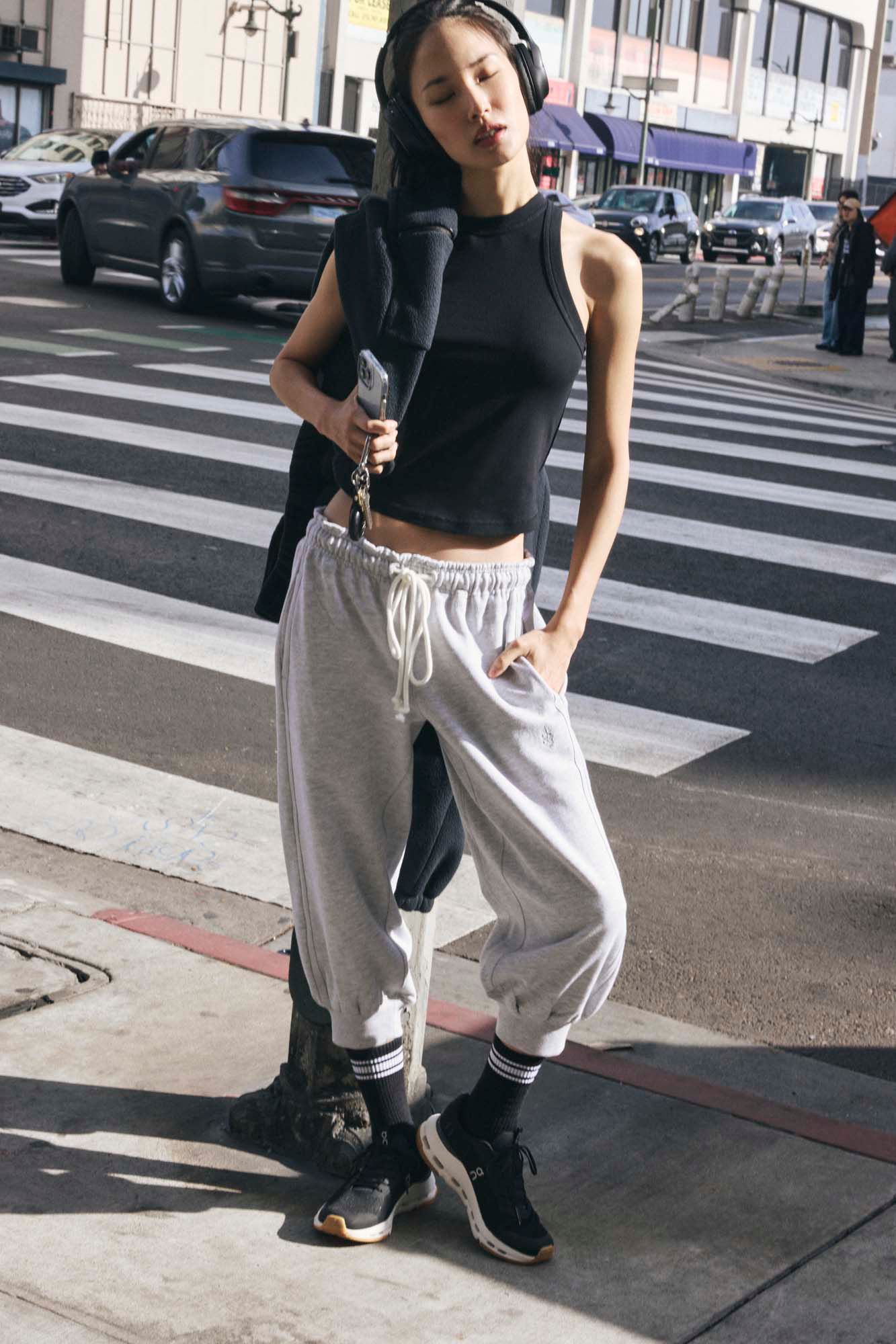 FP Movement Women's Flutter Cropped Joggers product image