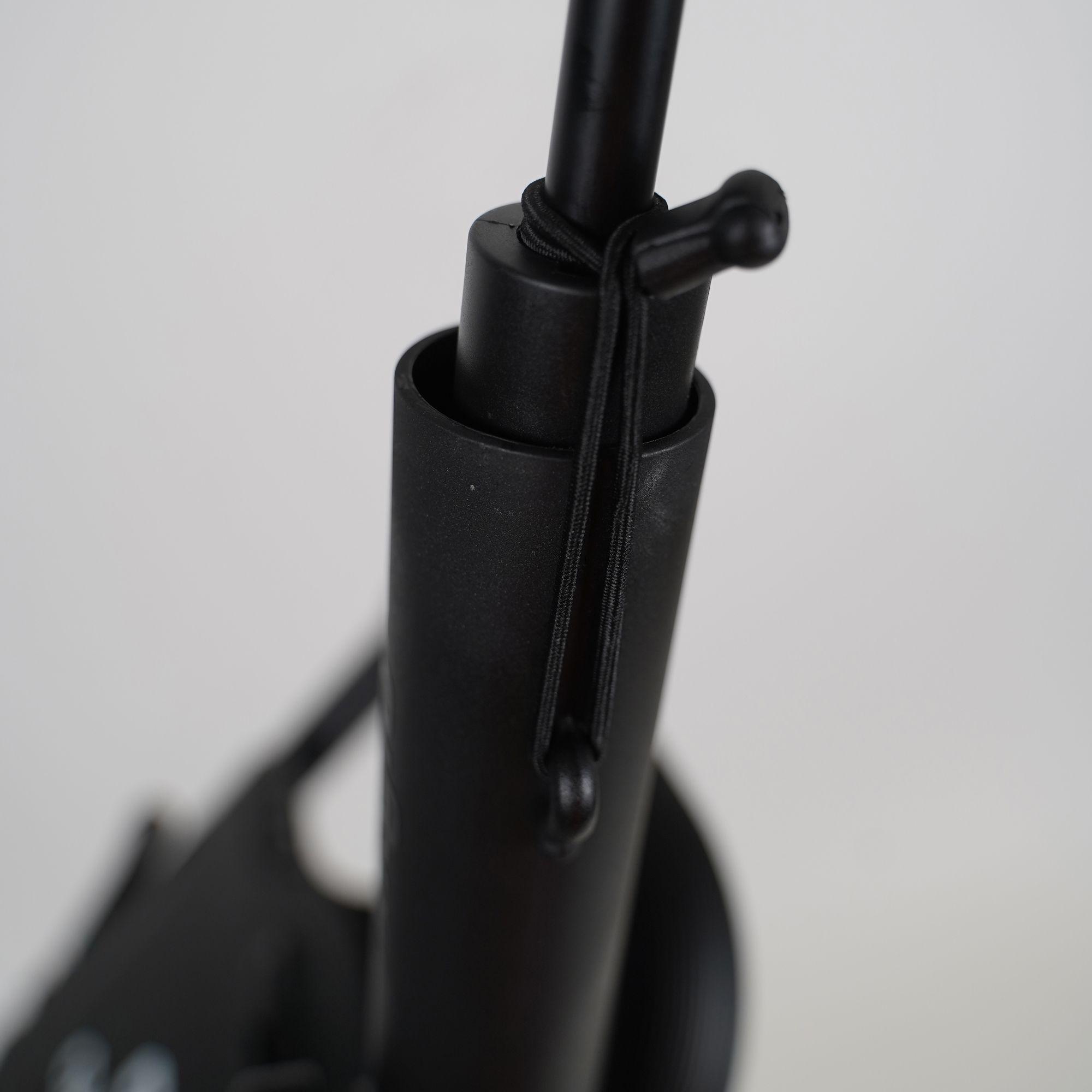 OMADA Golf Fitted Umbrella Holder product image