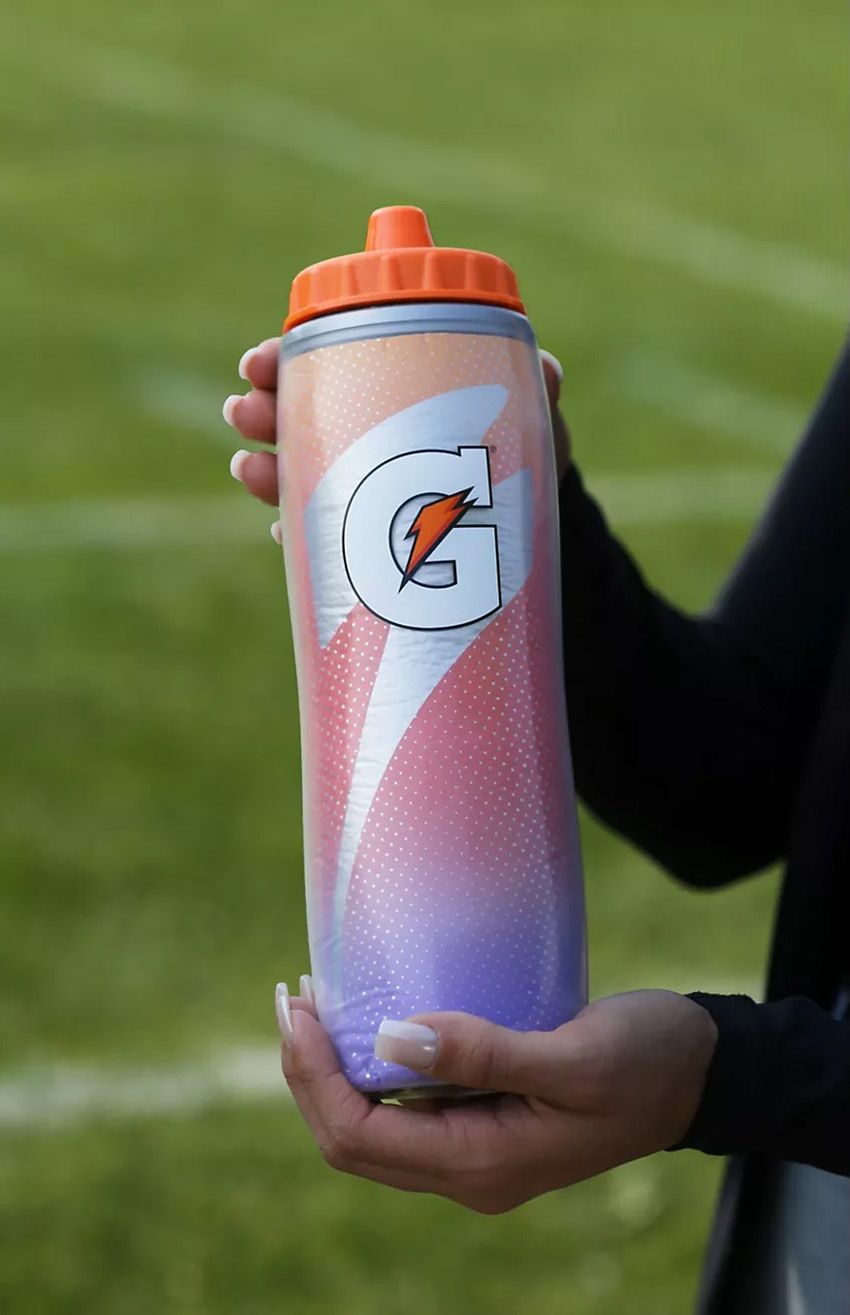 Gatorade 30 oz. Insulated Squeeze Bottle product image