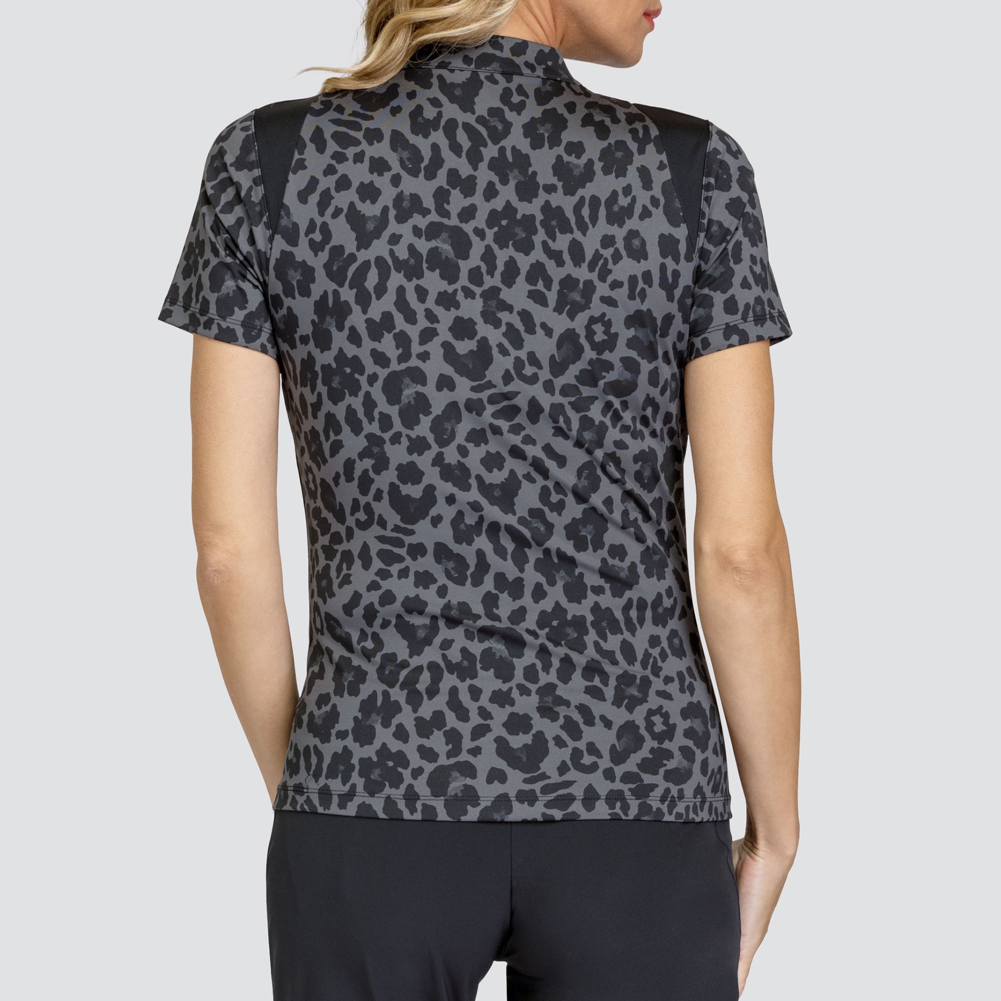 Tail Women's Lulia Short Sleeve Shirt