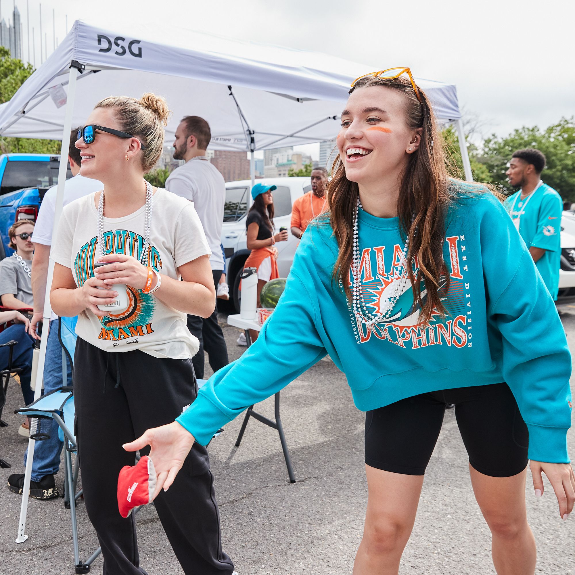 DSG 10' x 10' Slant Leg Canopy product image