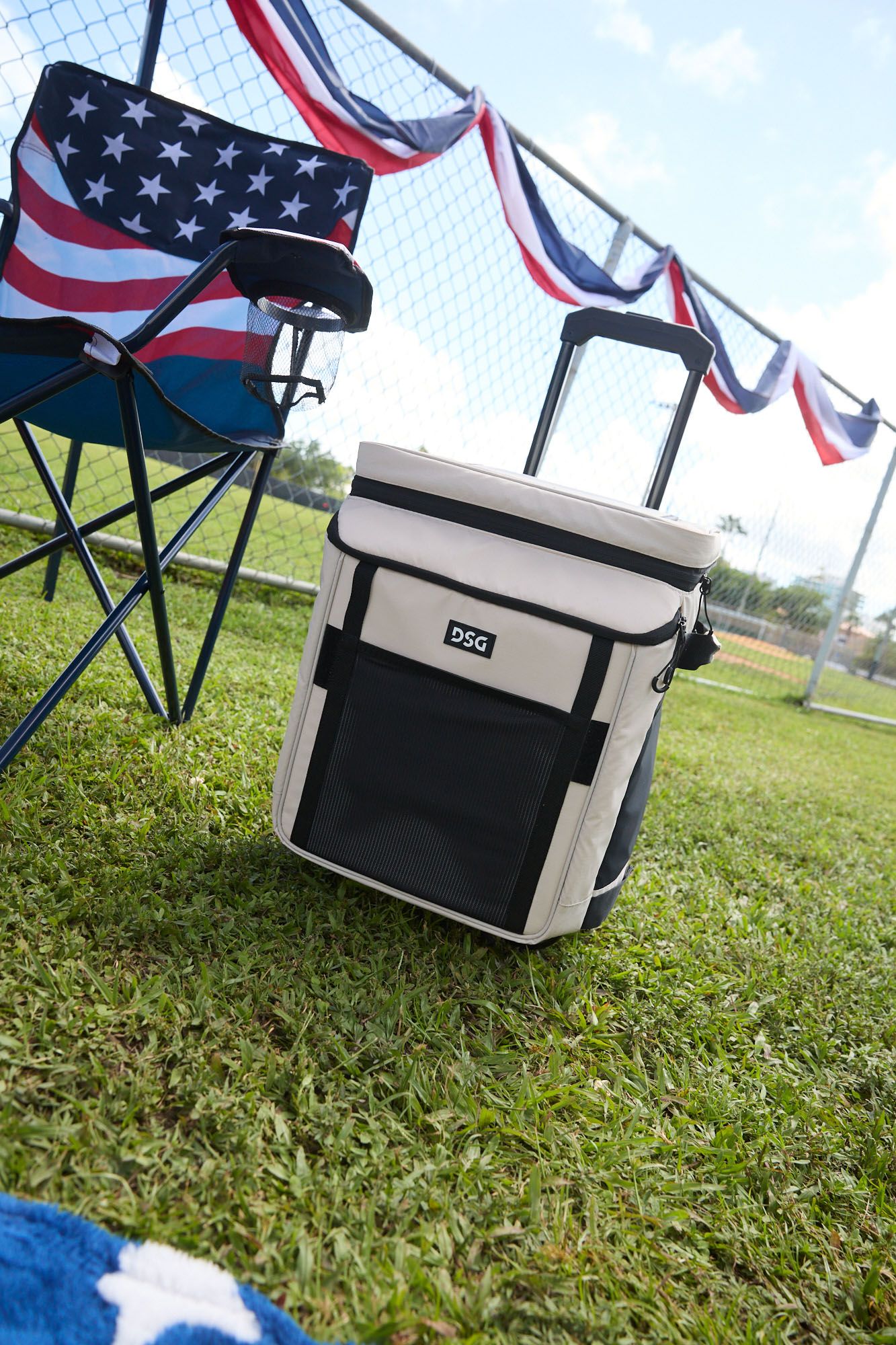 DSG Rally 50 Can Wheeled Cooler product image