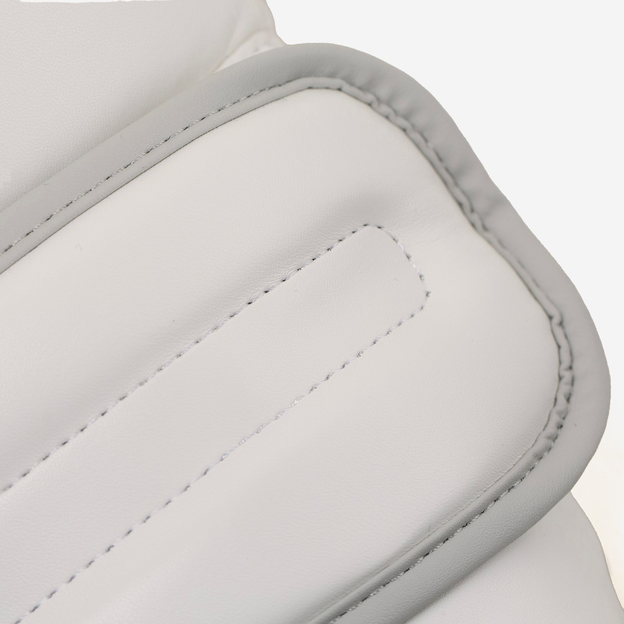 Everlast PowerLock 2 Boxing Gloves product image