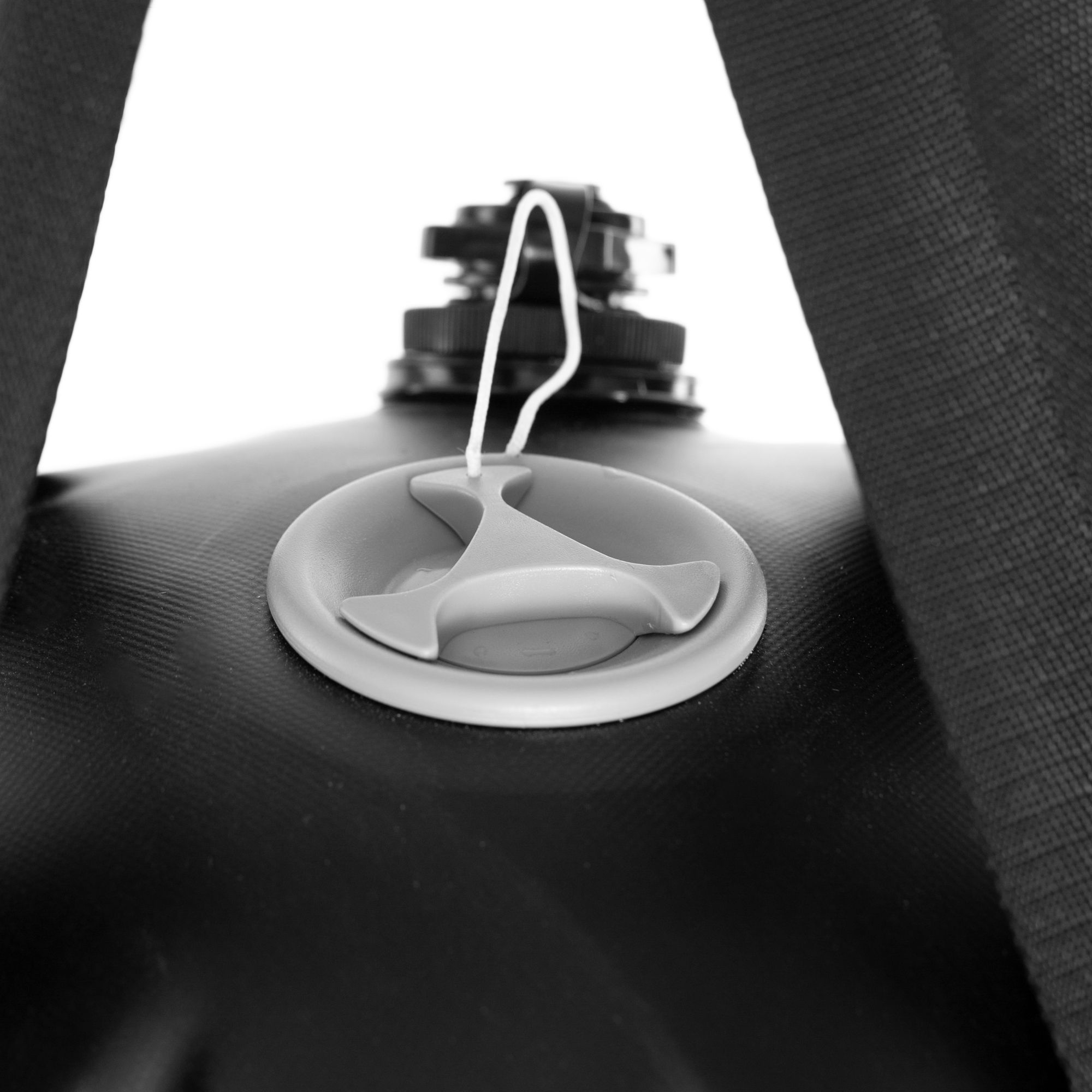 Everlast Hydrostrike AC Heavy Bag product image