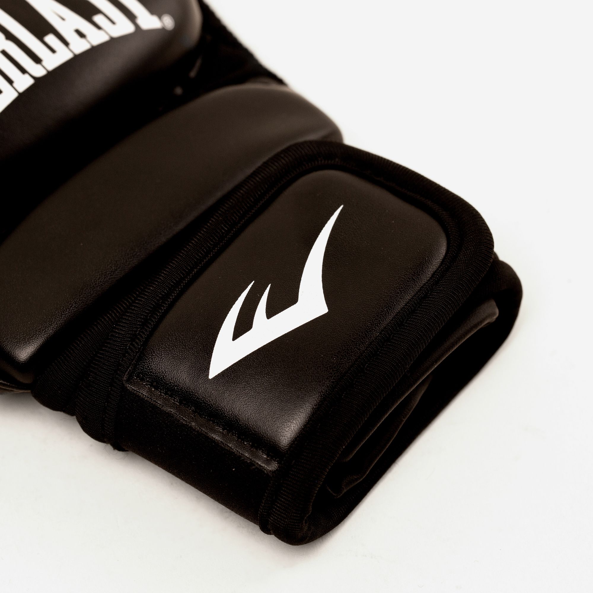 Everlast Core Everstrike Training Gloves product image