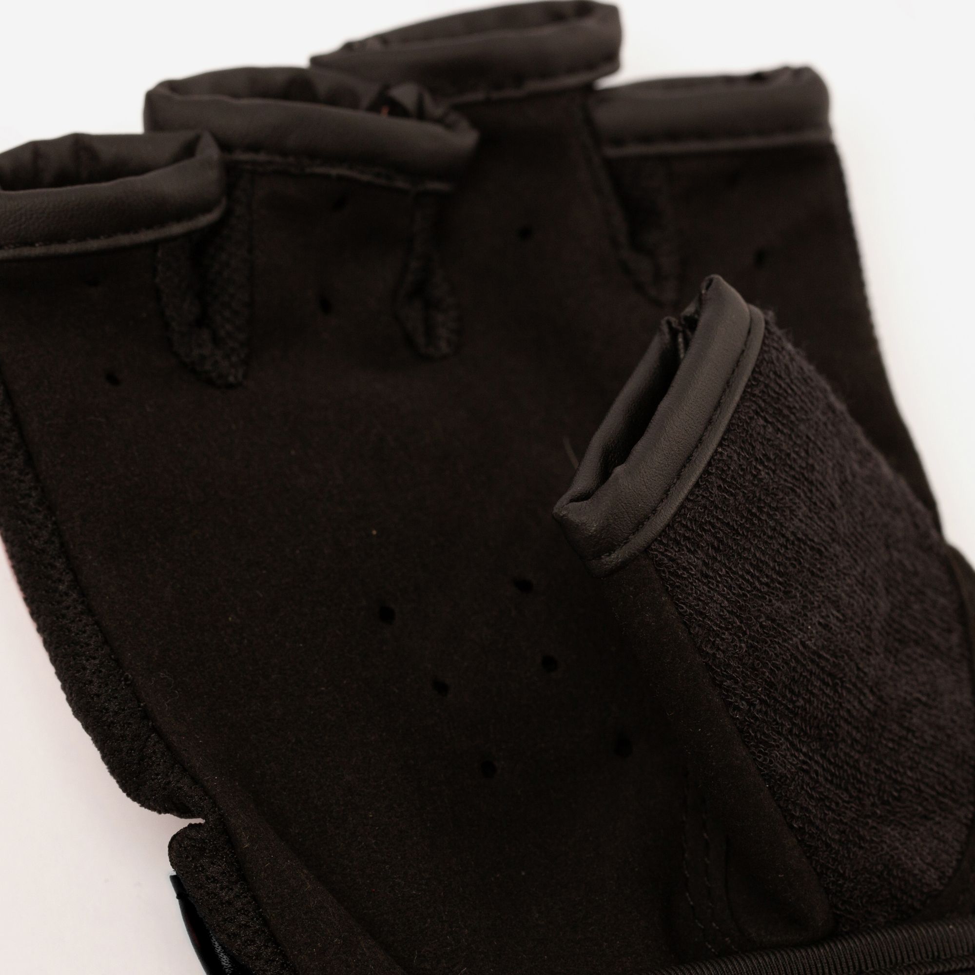 Everlast Core Everstrike Training Gloves product image