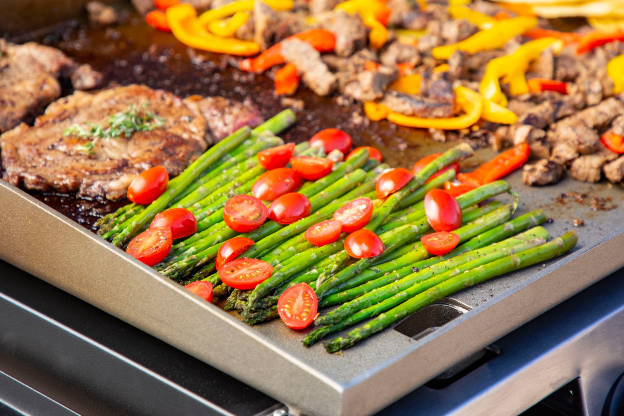 Pit Boss 4-Burner Deluxe Gas Griddle product image