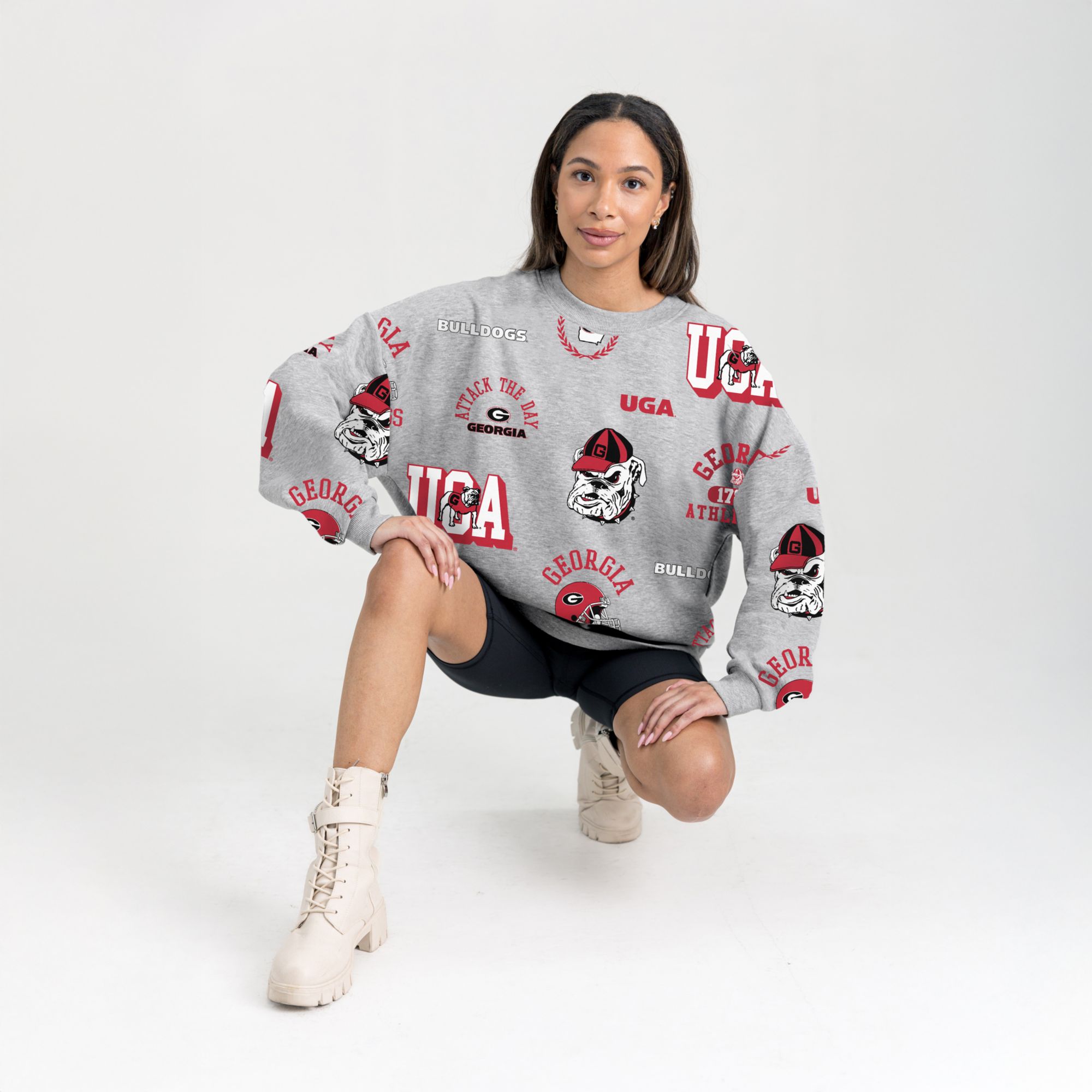 Gameday Couture Women's Georgia Bulldogs Grey Repeat Crewneck Sweatshirt product image