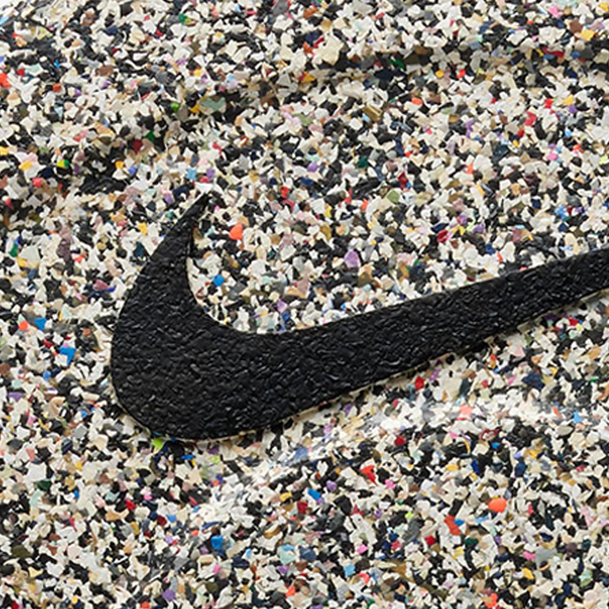 Nike Grind Bumper Plates – Single product image